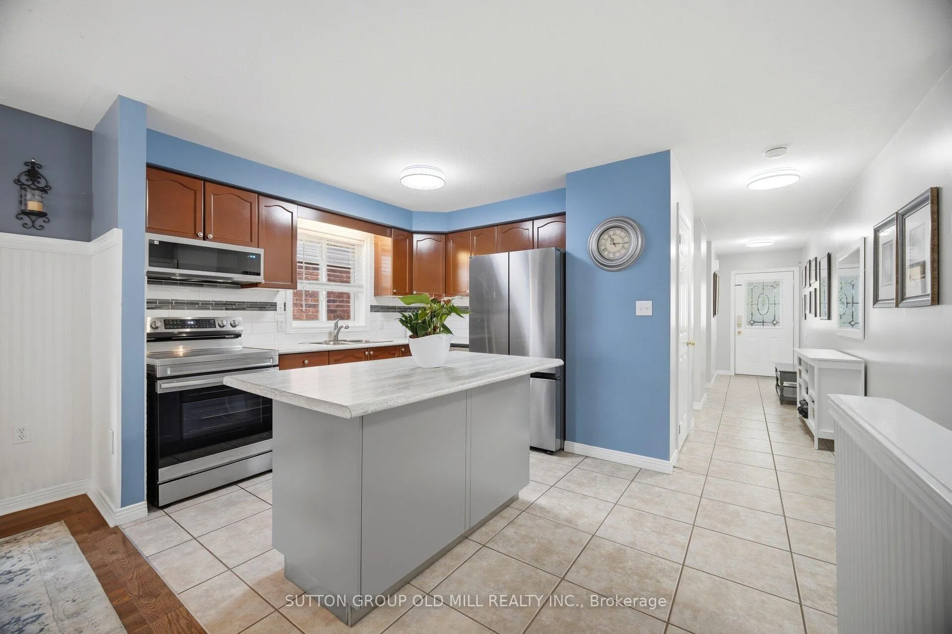 Photo 6 of 26 Edna Avenue, Hamilton, Rural Glanbrook — HOMEH