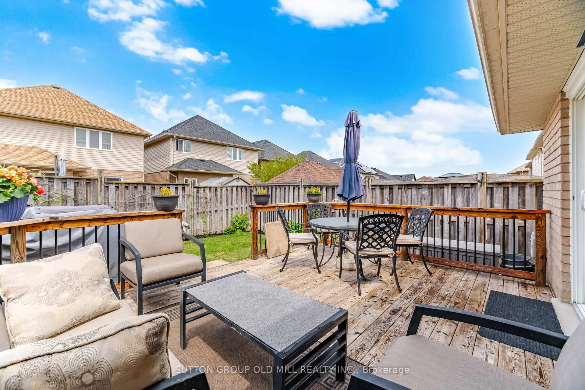 Photo 38 of 26 Edna Avenue, Hamilton, Rural Glanbrook — HOMEH