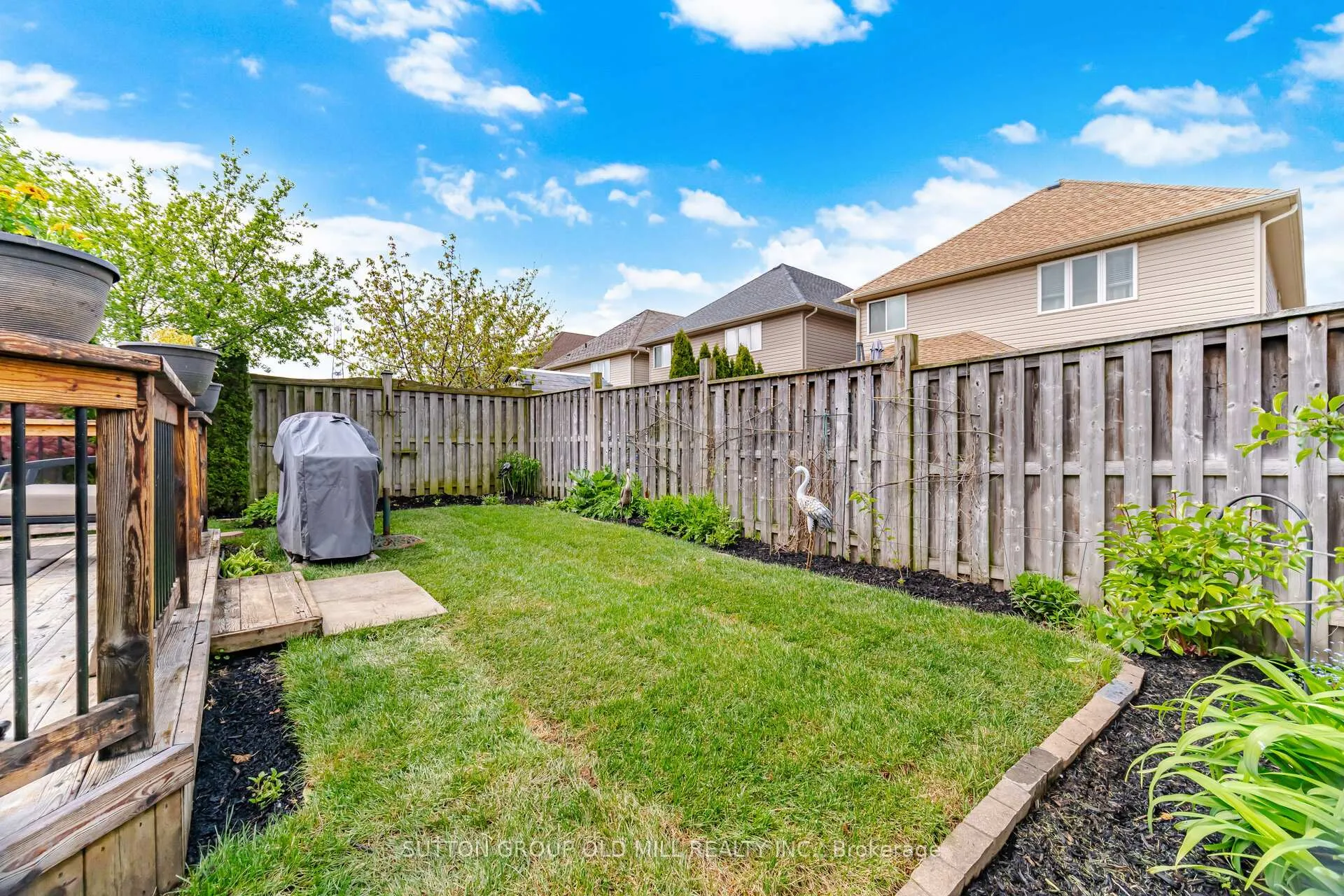 Photo 39 of 26 Edna Avenue, Hamilton, Rural Glanbrook — HOMEH