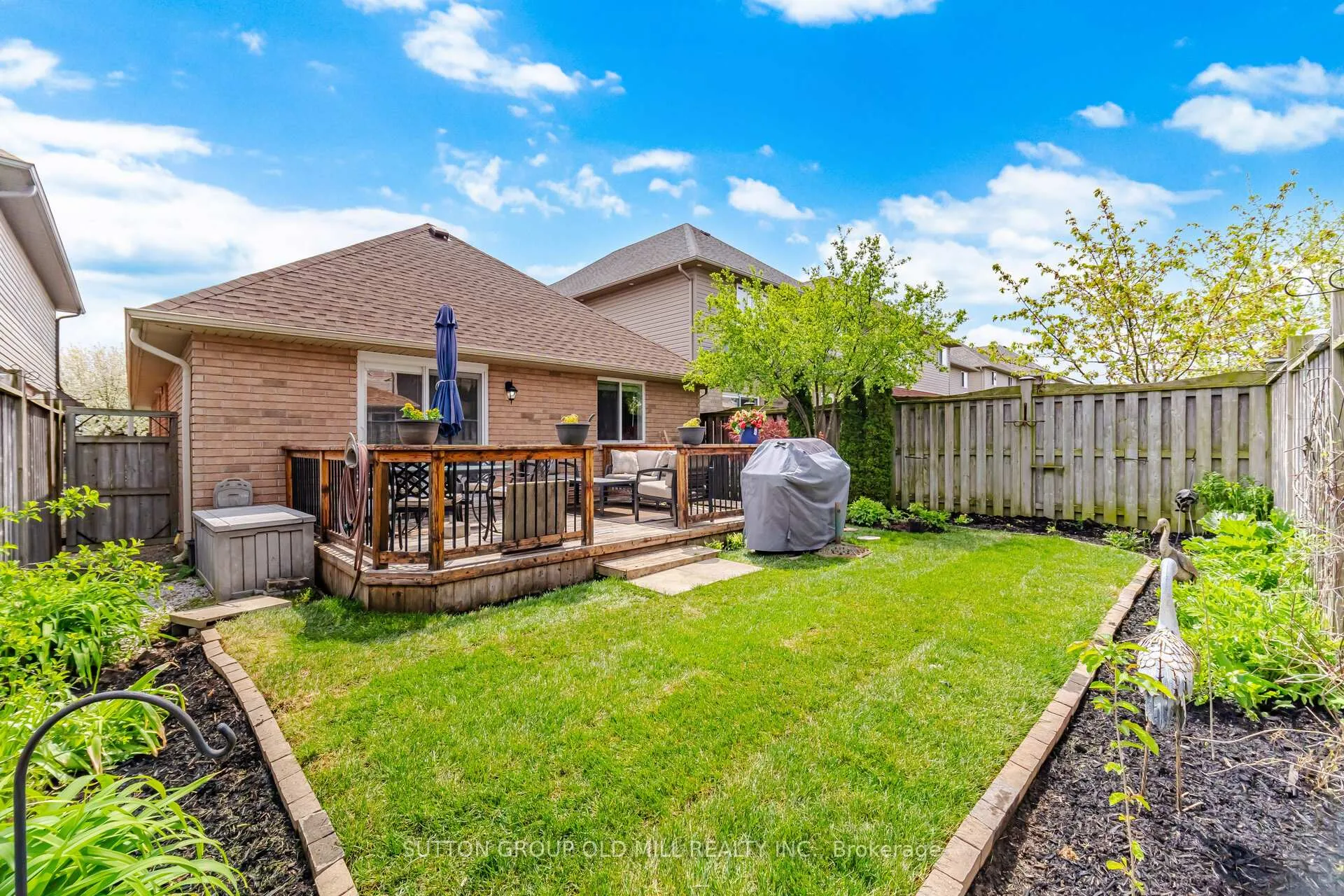 Photo 41 of 26 Edna Avenue, Hamilton, Rural Glanbrook — HOMEH
