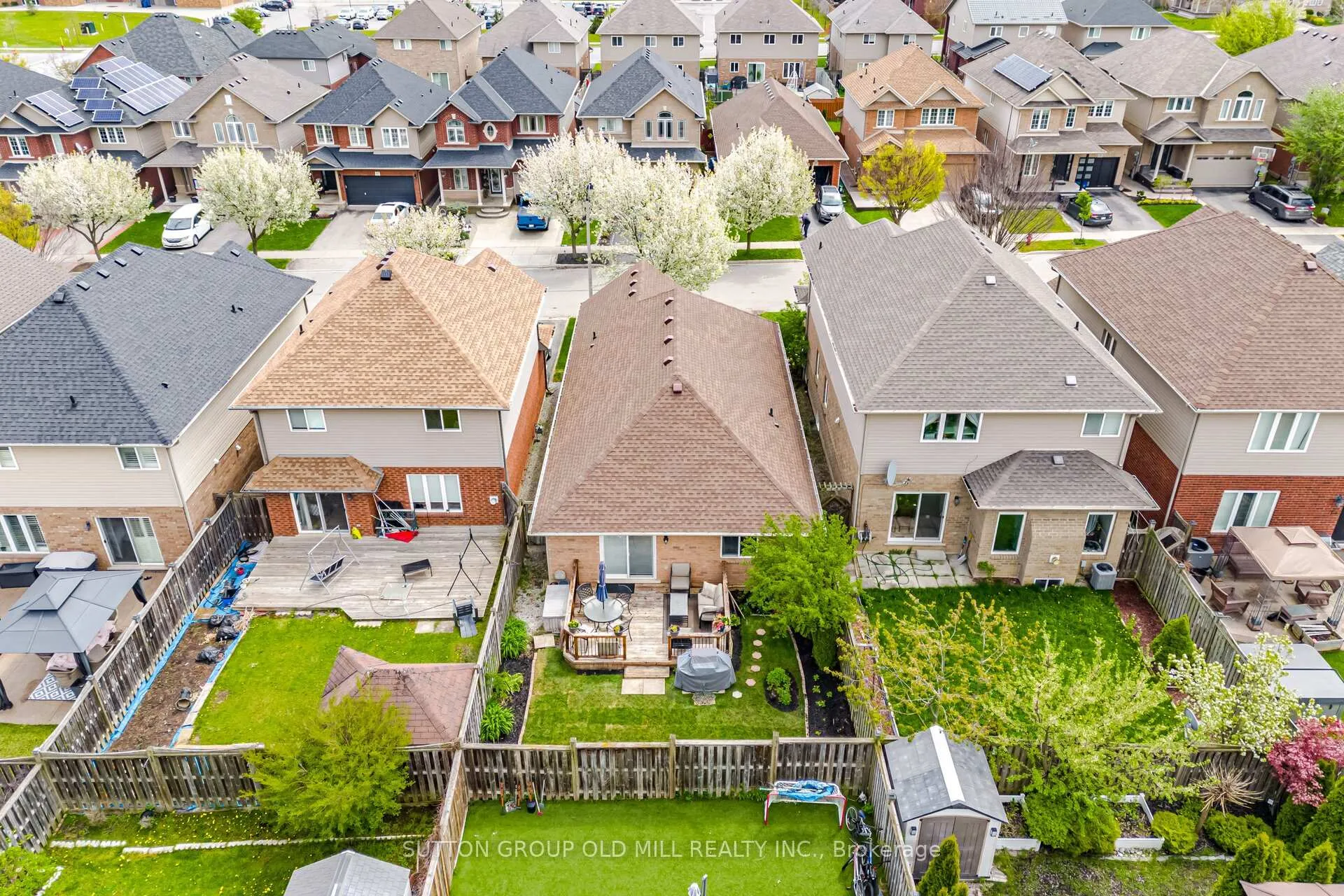 Photo 43 of 26 Edna Avenue, Hamilton, Rural Glanbrook — HOMEH