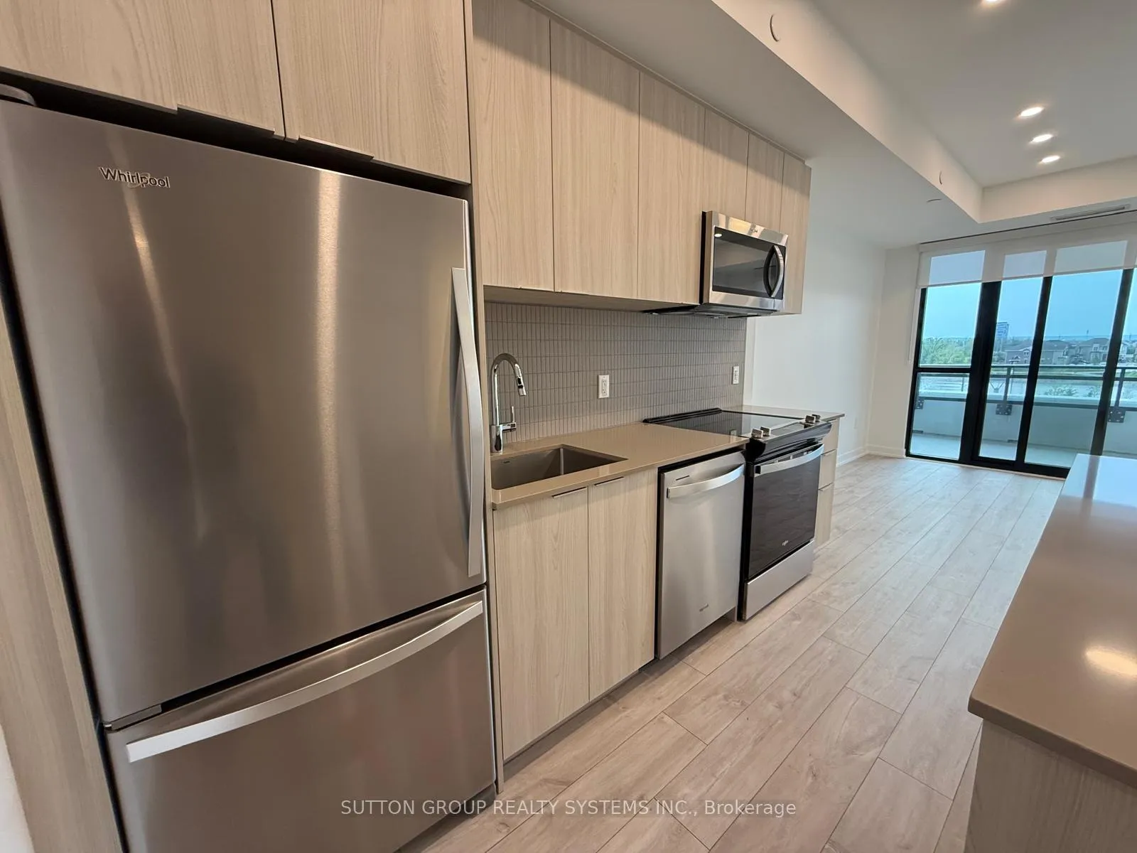 Photo 3 of 740 Whitlock Avenue, Milton, Cobban — HOMEH