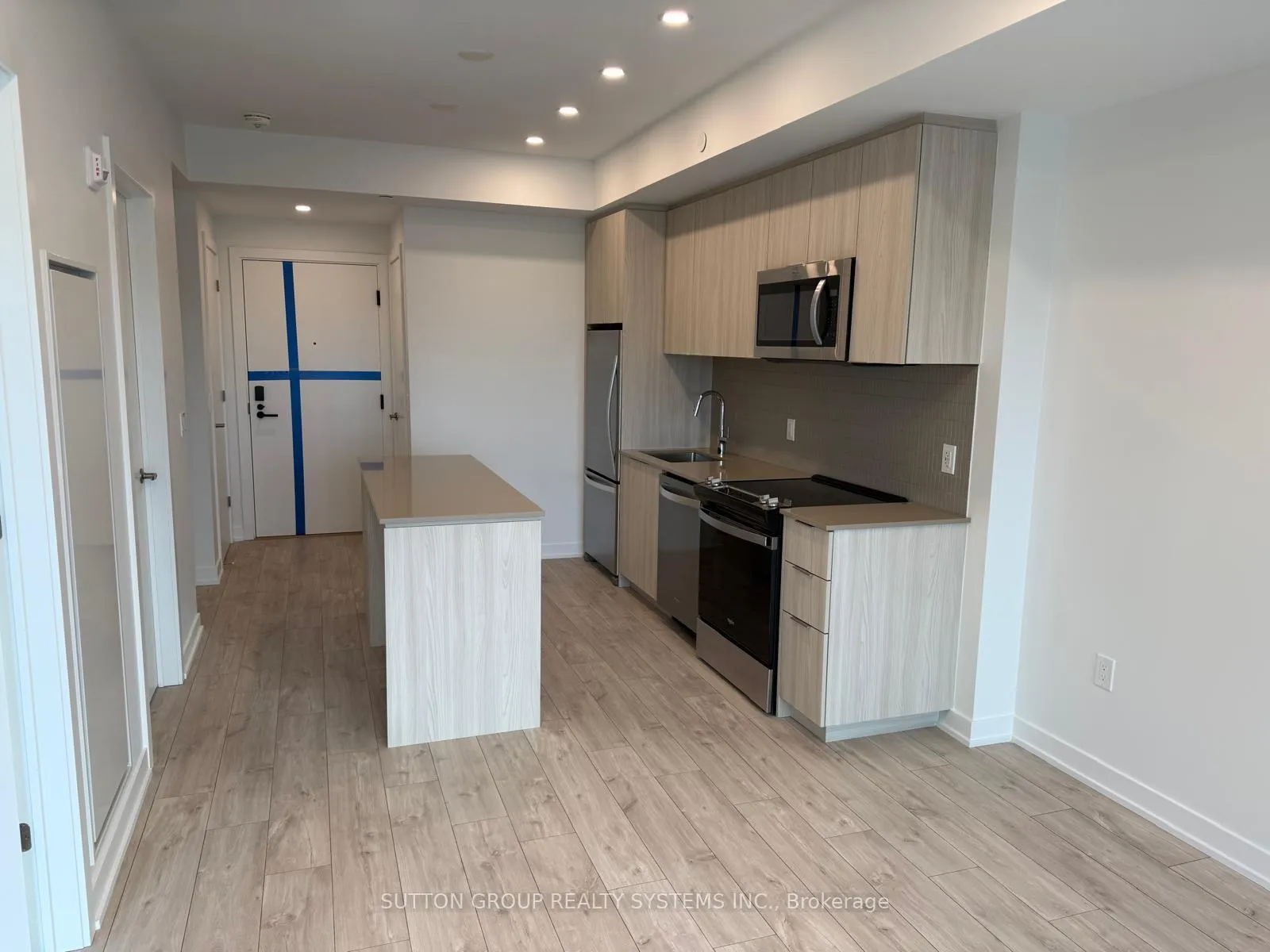 Photo 7 of 740 Whitlock Avenue, Milton, Cobban — HOMEH