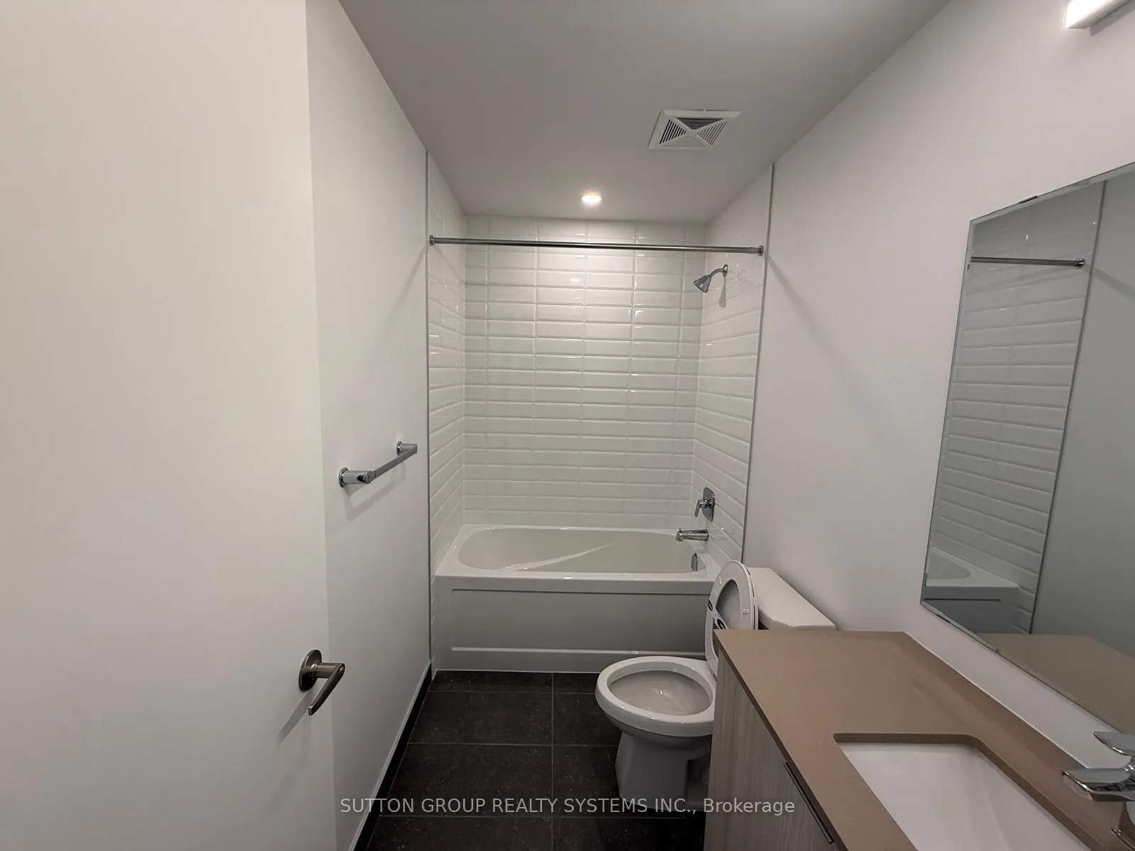 Photo 14 of 740 Whitlock Avenue, Milton, Cobban — HOMEH