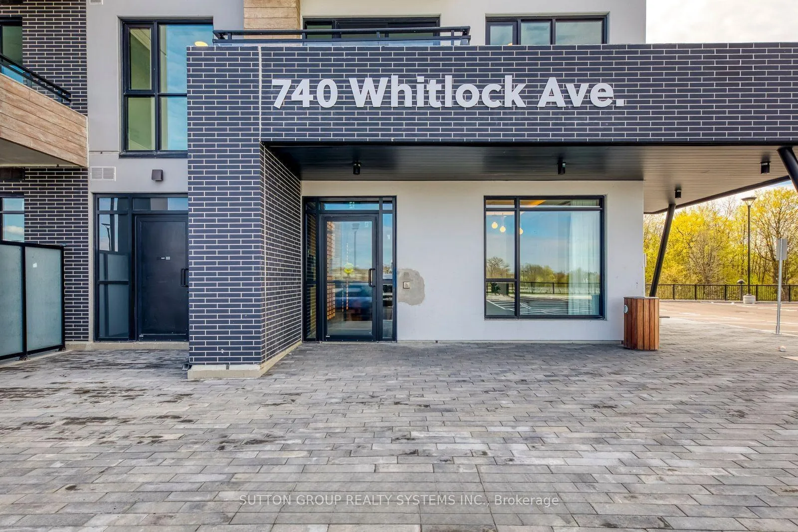 Photo 25 of 740 Whitlock Avenue, Milton, Cobban — HOMEH