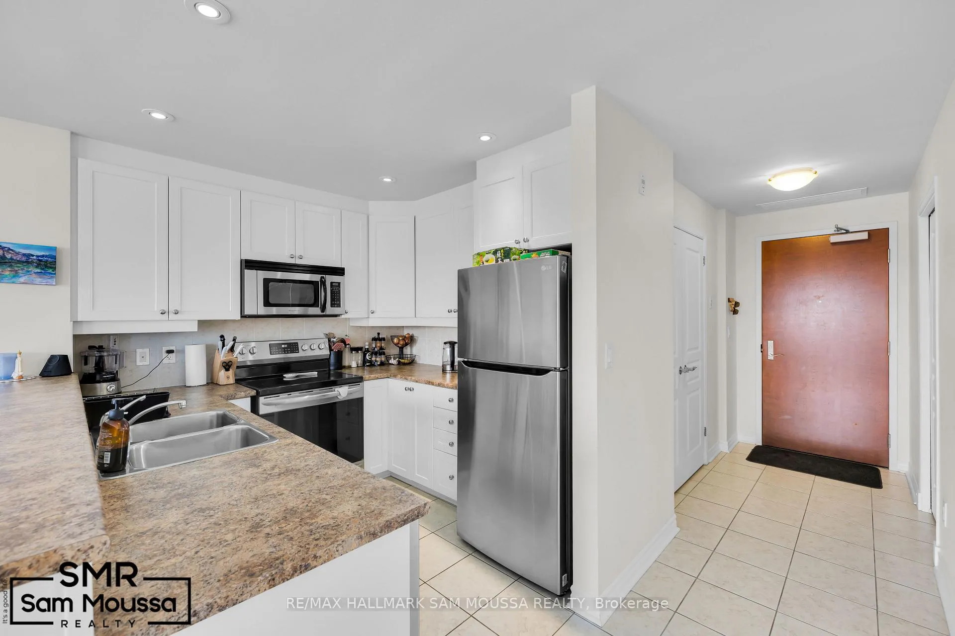 Photo 7 of Unit 112, 955 Beauparc Private, Ottawa, Cyrville — HOMEH