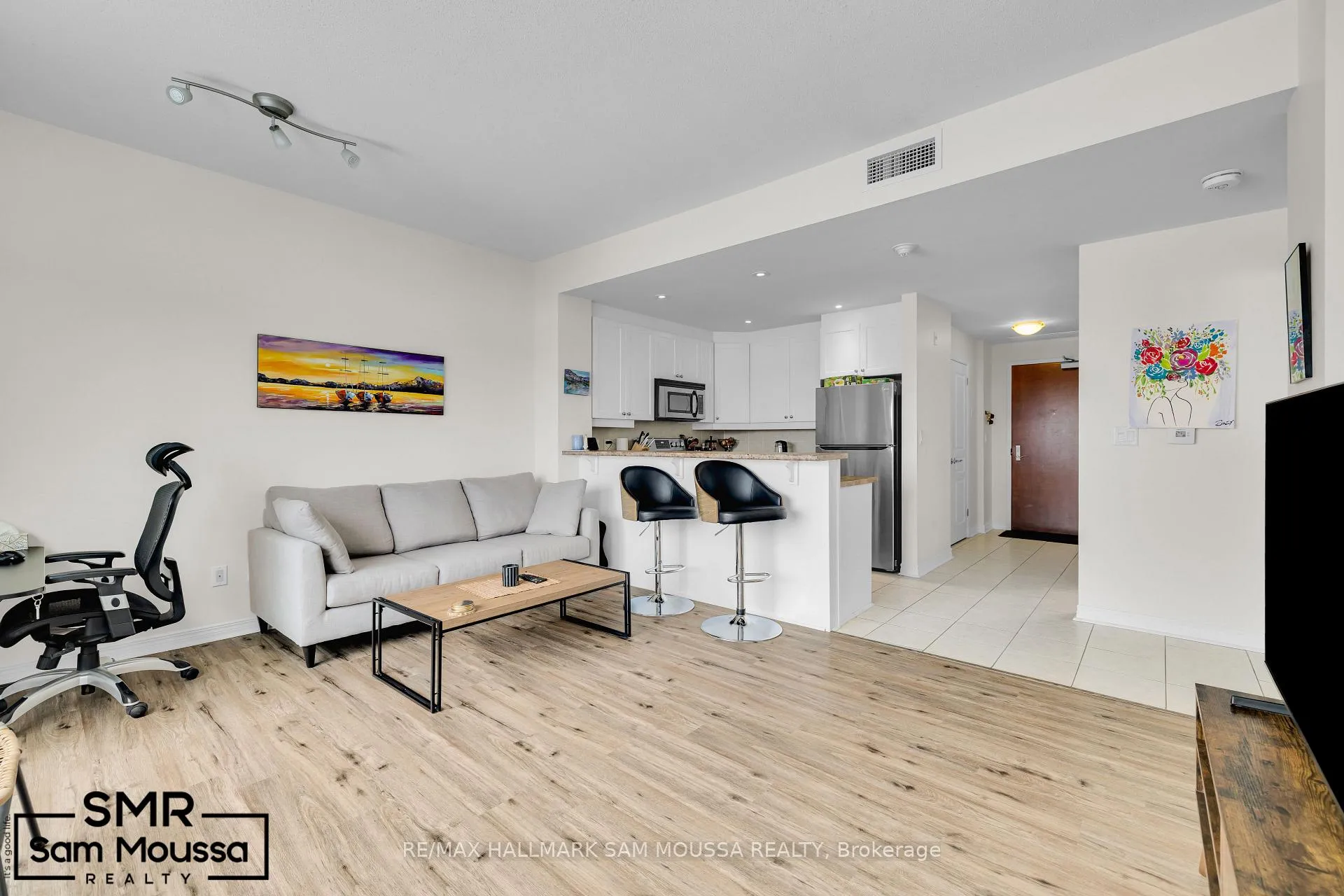 Photo 14 of Unit 112, 955 Beauparc Private, Ottawa, Cyrville — HOMEH