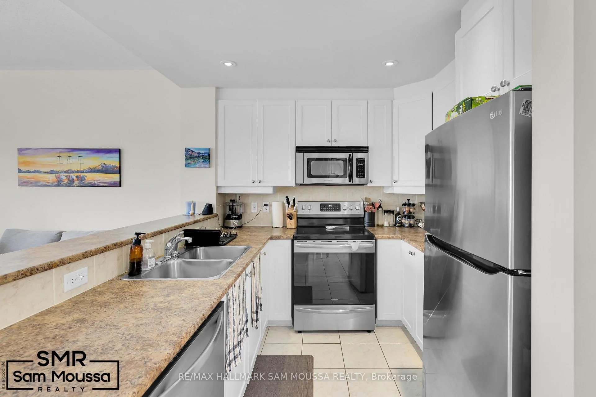 Photo 23 of Unit 112, 955 Beauparc Private, Ottawa, Cyrville — HOMEH