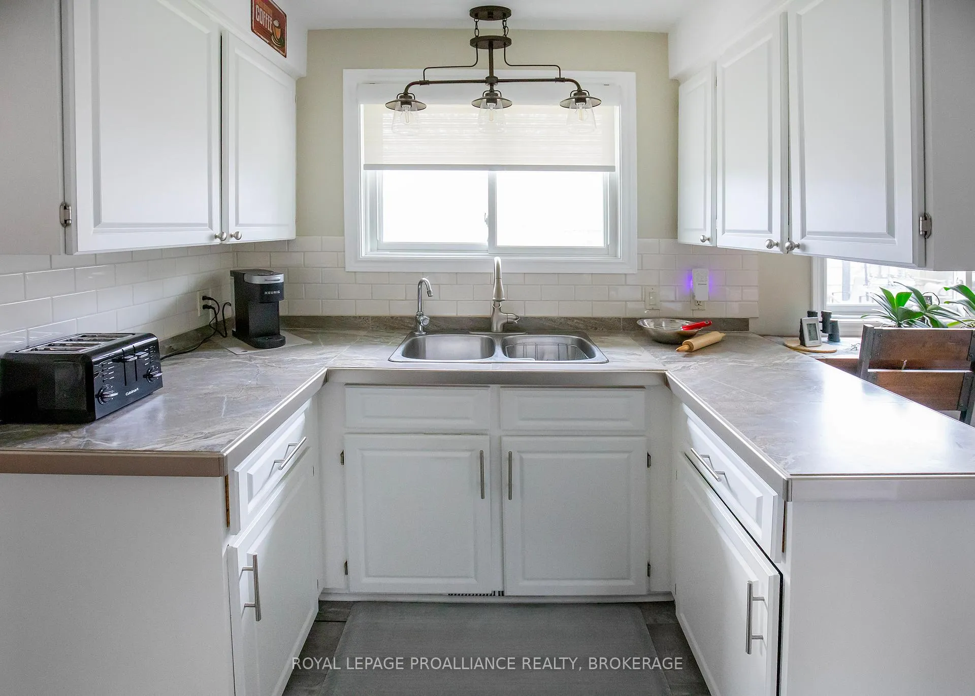 Photo 9 of 835 Nordic Avenue, Kingston, City Southwest — HOMEH
