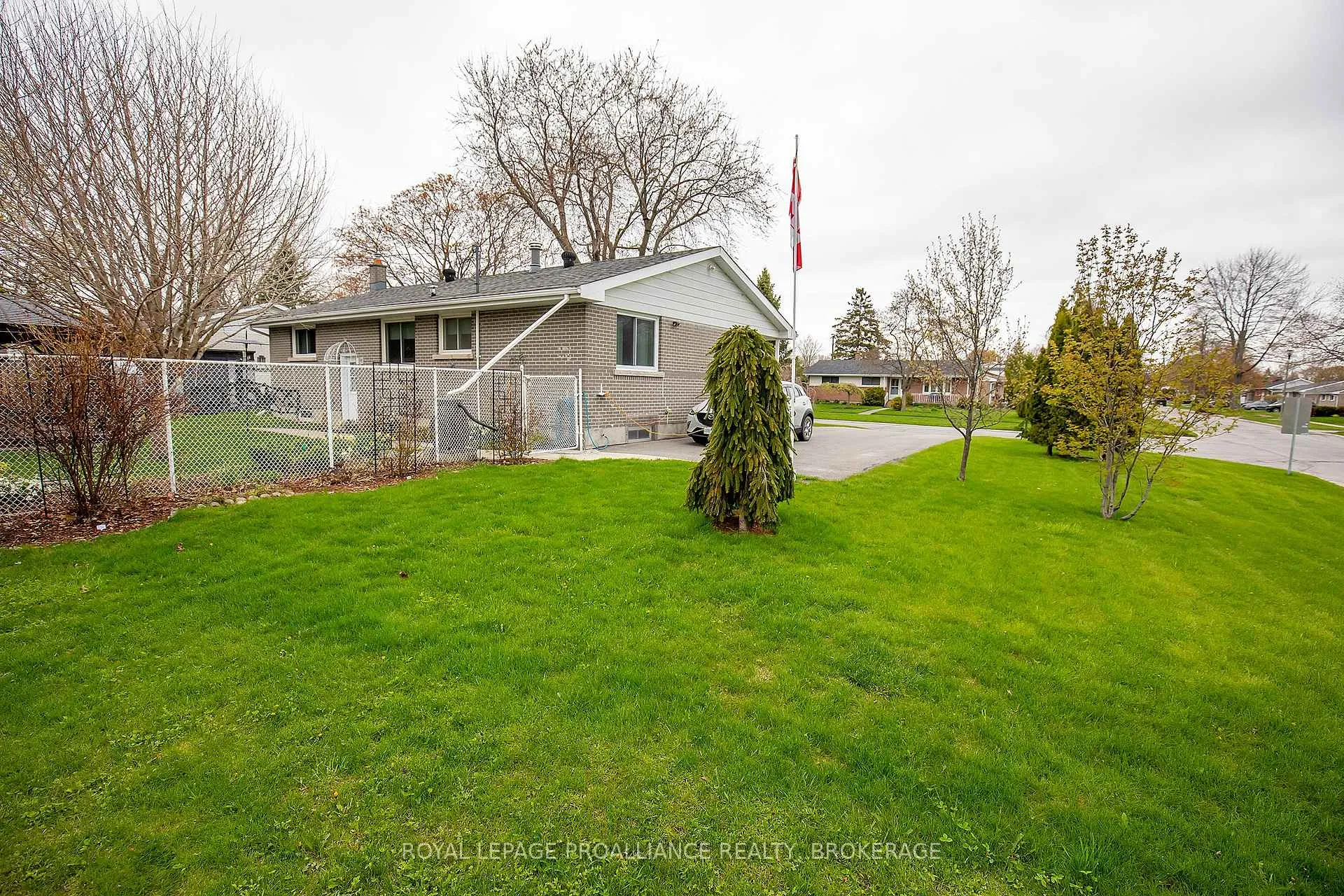 Photo 35 of 835 Nordic Avenue, Kingston, City Southwest — HOMEH