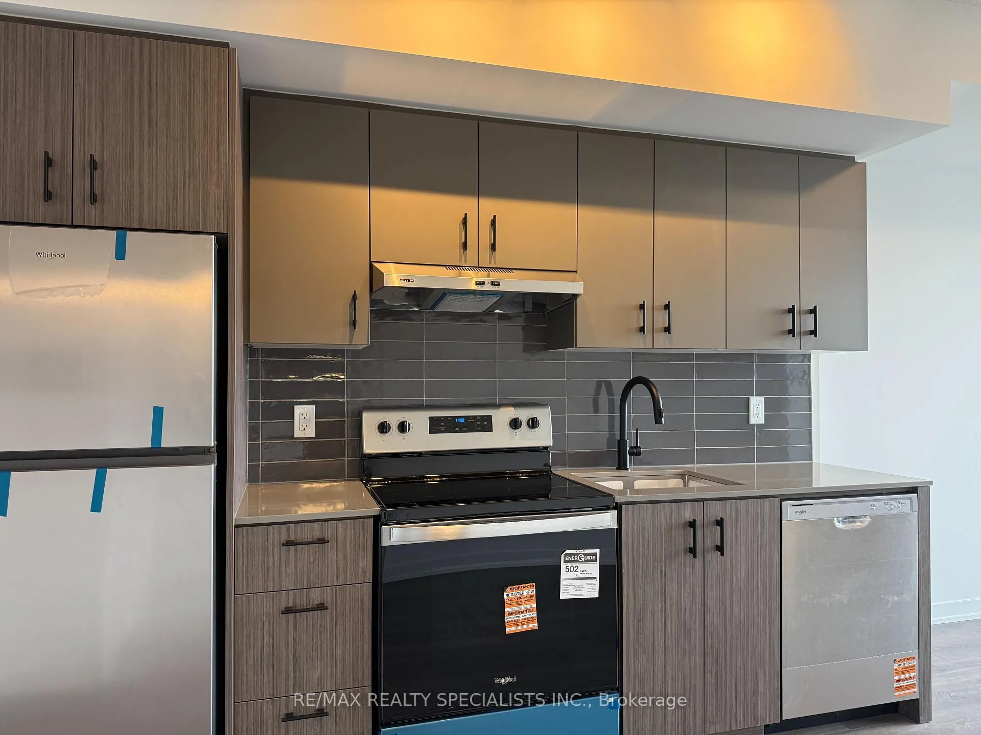 Photo 7 of Unit C1110, 4878 Powers Common, Burlington, Alton — HOMEH