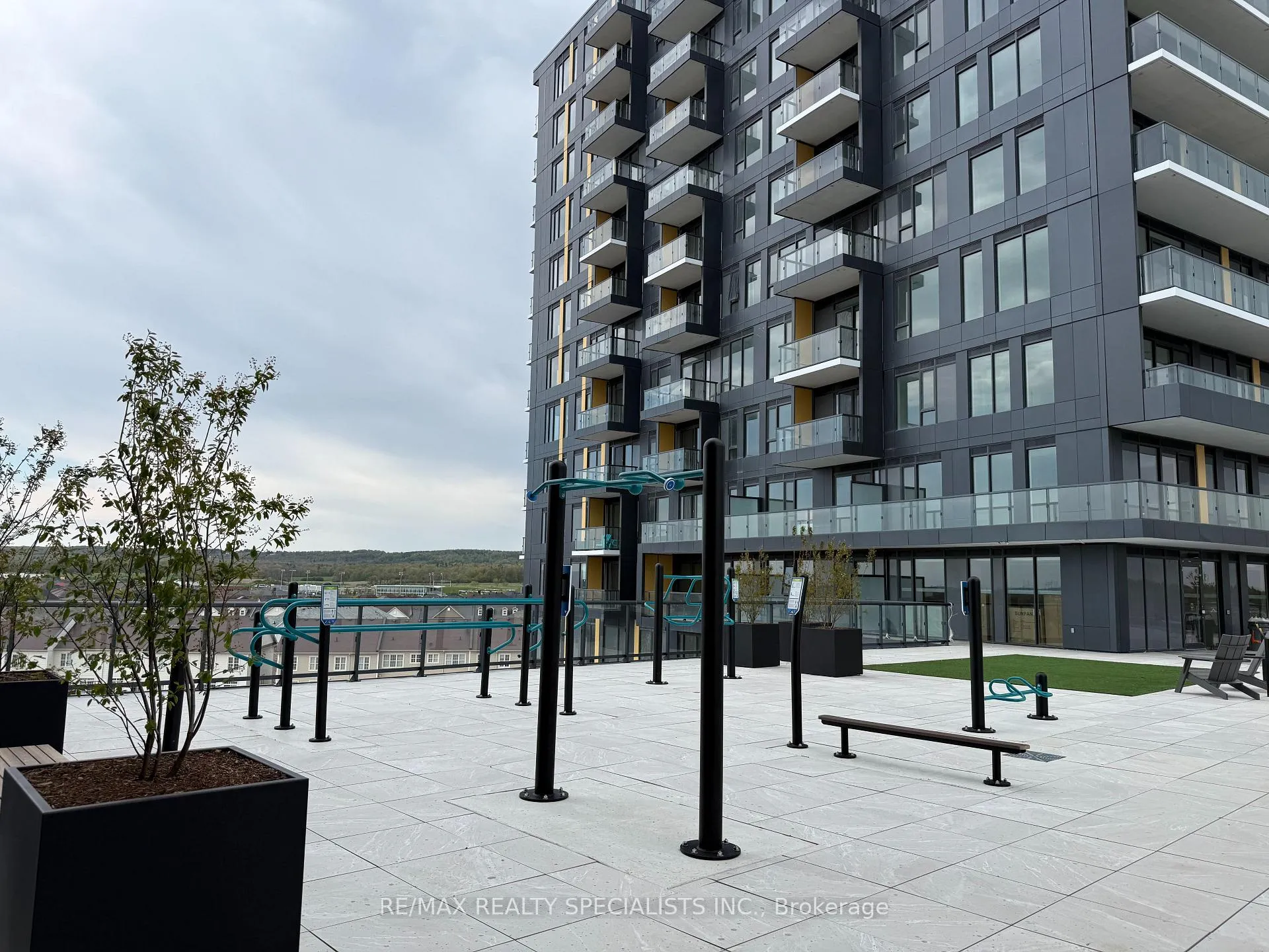 Photo 27 of Unit C1110, 4878 Powers Common, Burlington, Alton — HOMEH