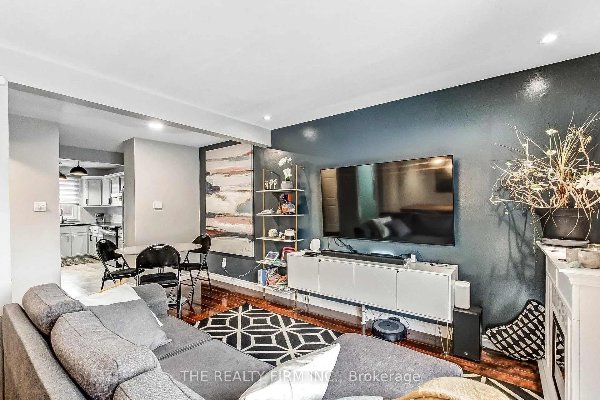 Photo 5 of Unit 48, 775 Osgoode Drive, London, South Y — HOMEH