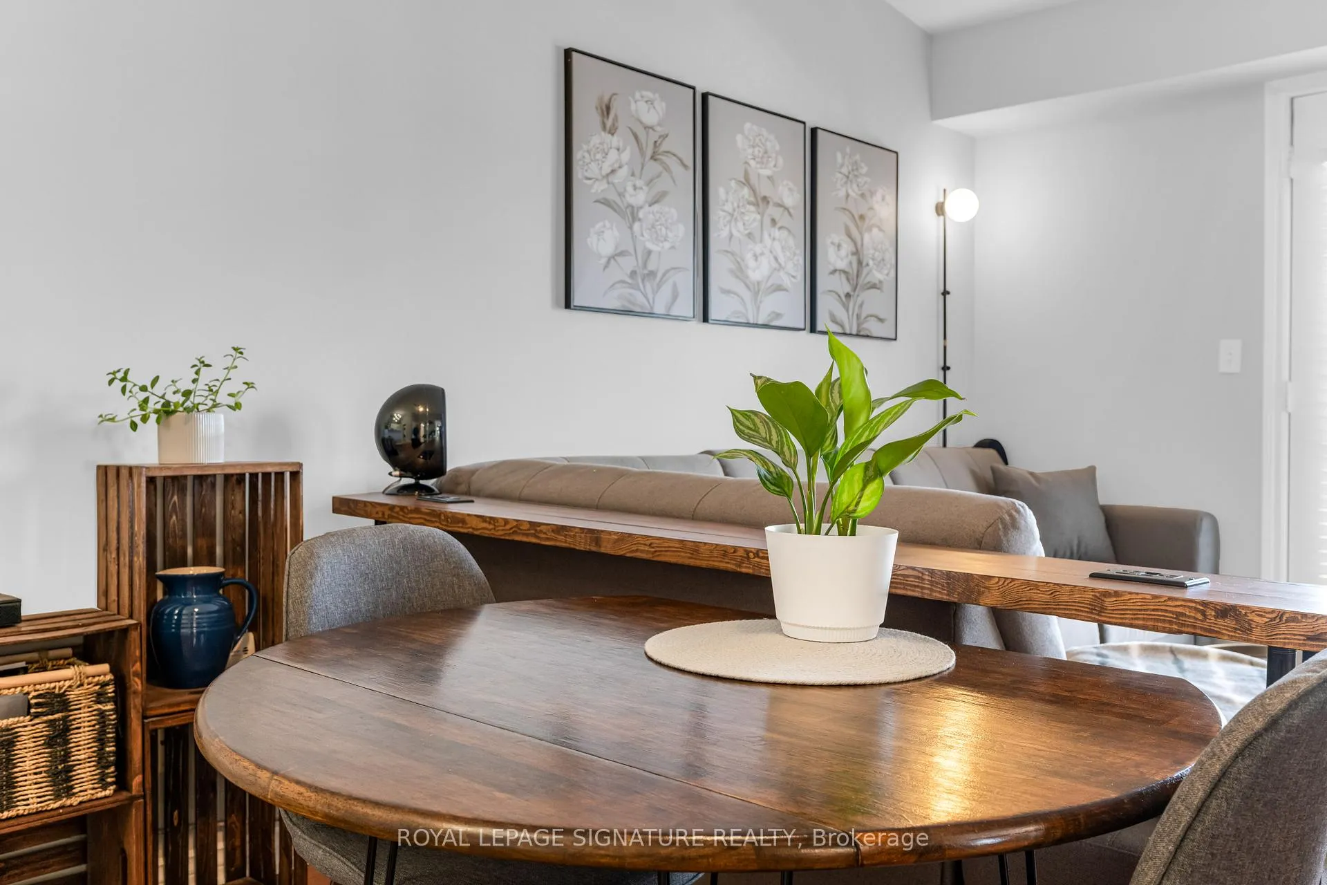 Photo 8 of Unit 410, 4005 Kilmer Drive, Burlington, Tansley — HOMEH