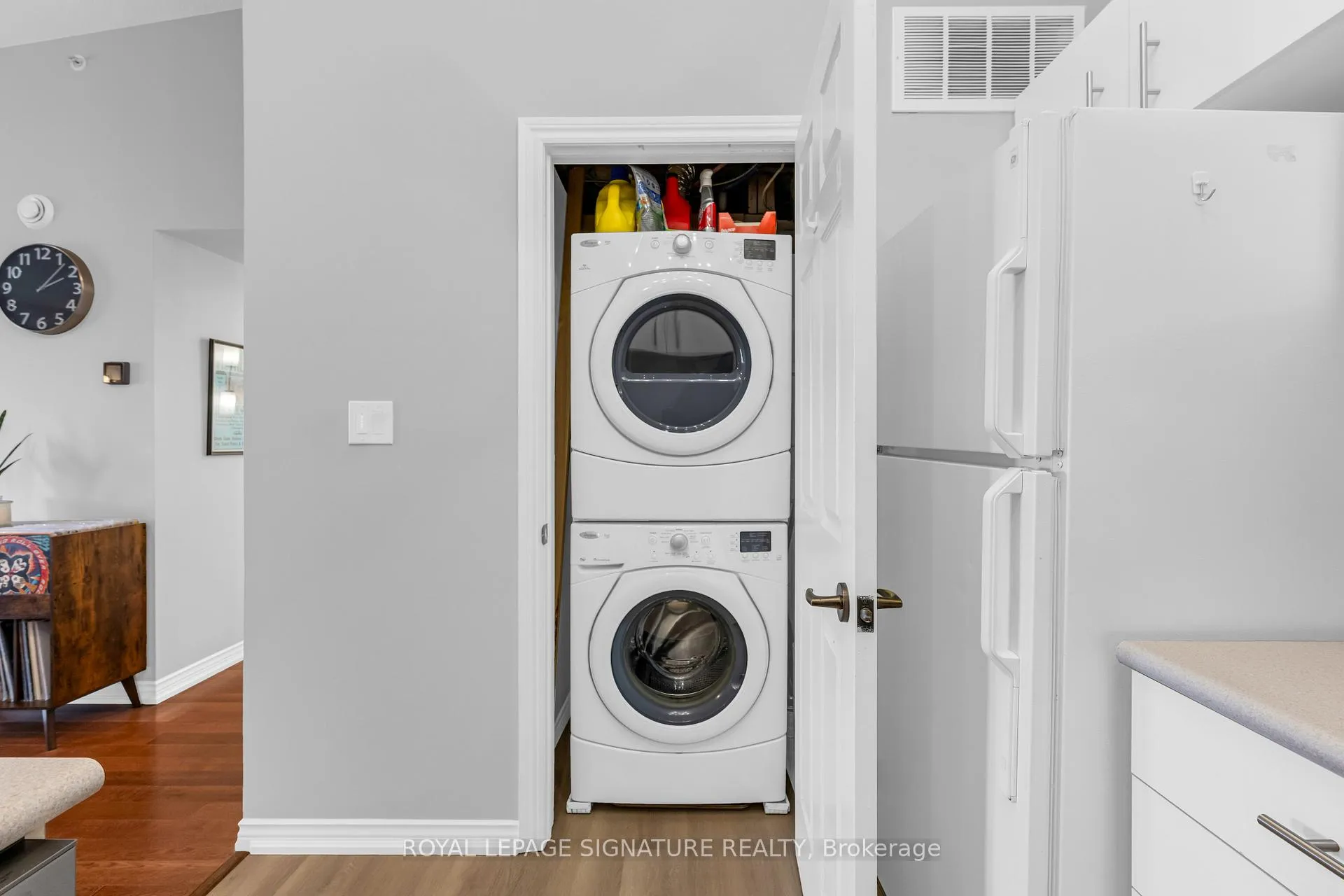 Photo 12 of Unit 410, 4005 Kilmer Drive, Burlington, Tansley — HOMEH