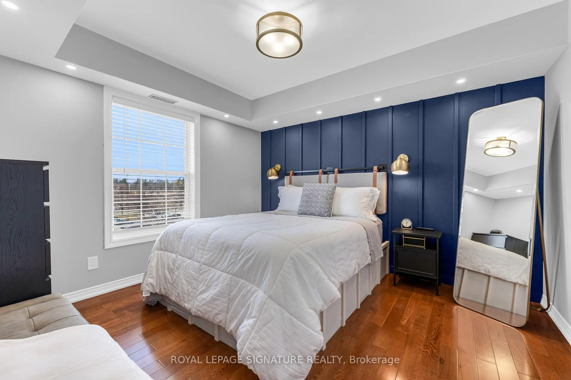 Photo 13 of Unit 410, 4005 Kilmer Drive, Burlington, Tansley — HOMEH