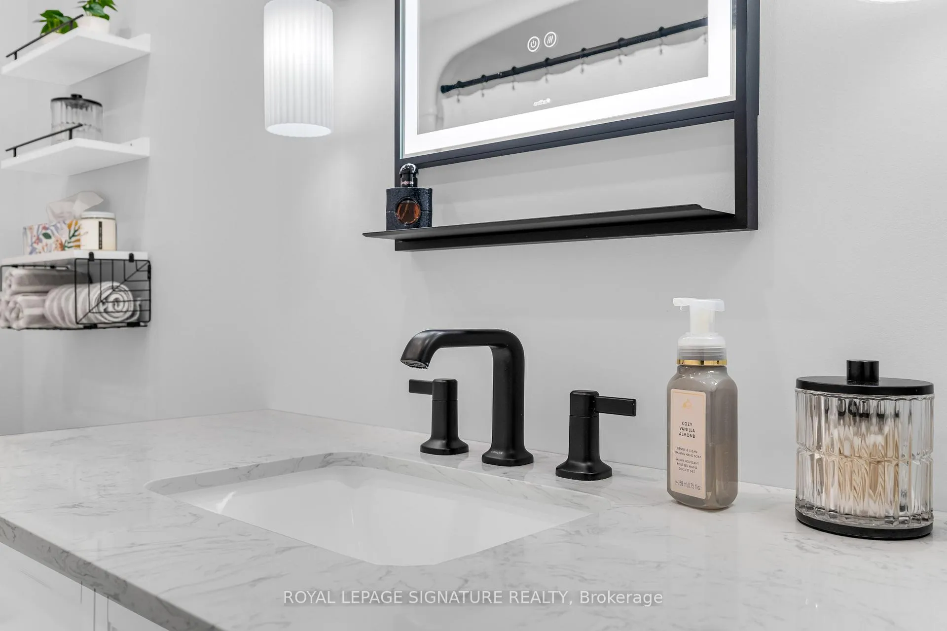 Photo 18 of Unit 410, 4005 Kilmer Drive, Burlington, Tansley — HOMEH