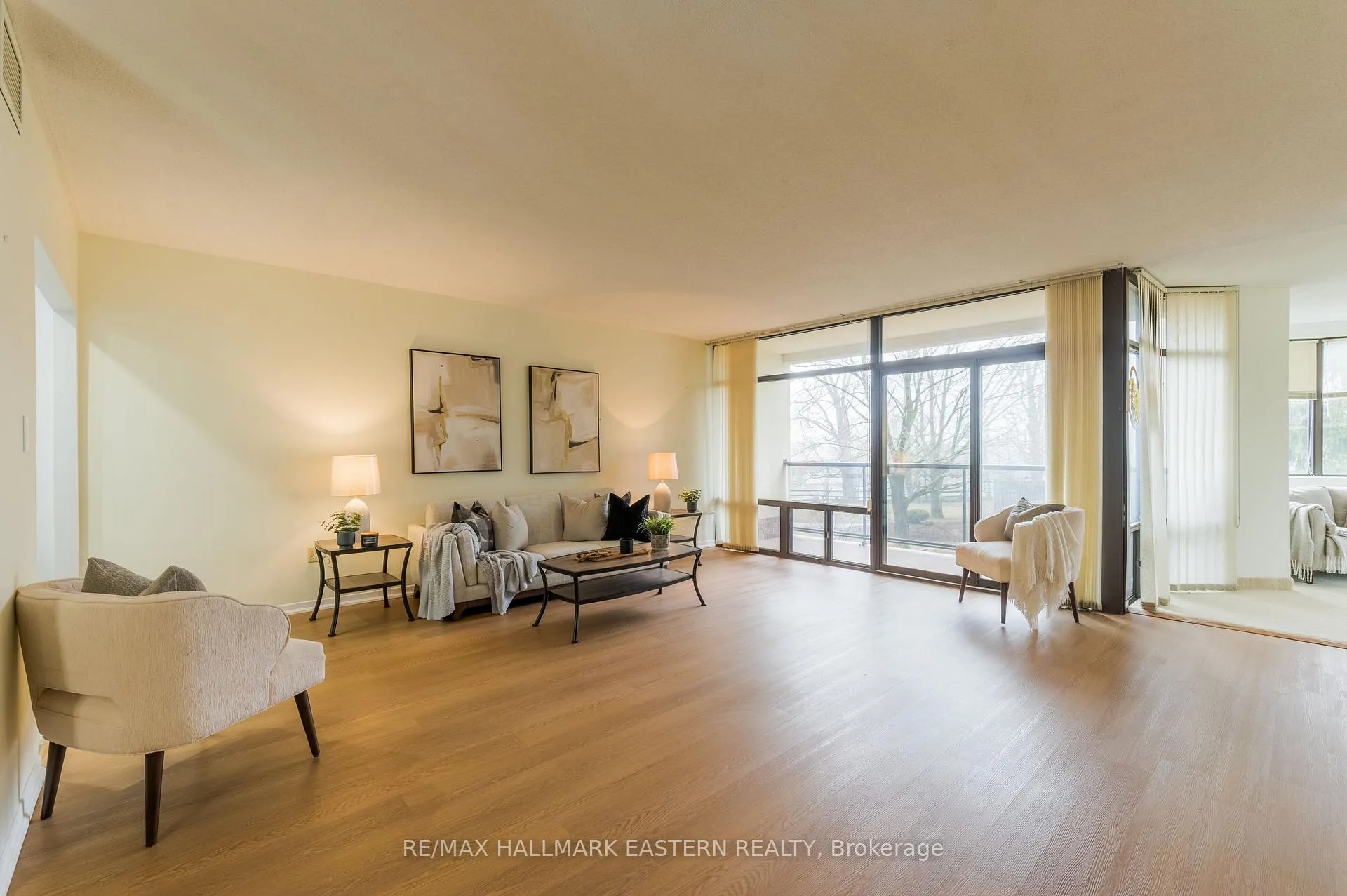 Photo 16 of Unit 204, 1818 Cherryhill Road, Peterborough, Monaghan Ward 2 — HOMEH