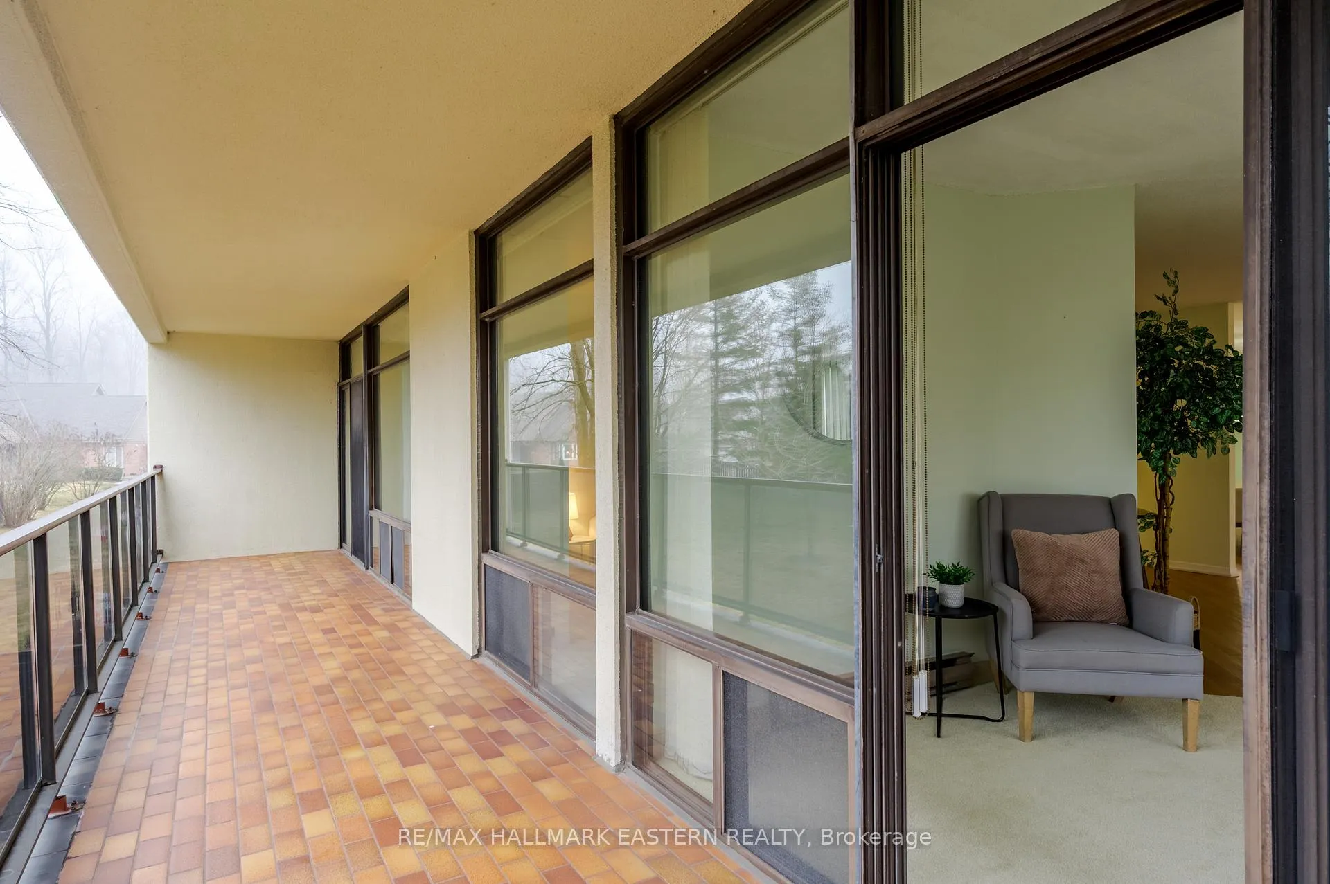 Photo 35 of Unit 204, 1818 Cherryhill Road, Peterborough, Monaghan Ward 2 — HOMEH