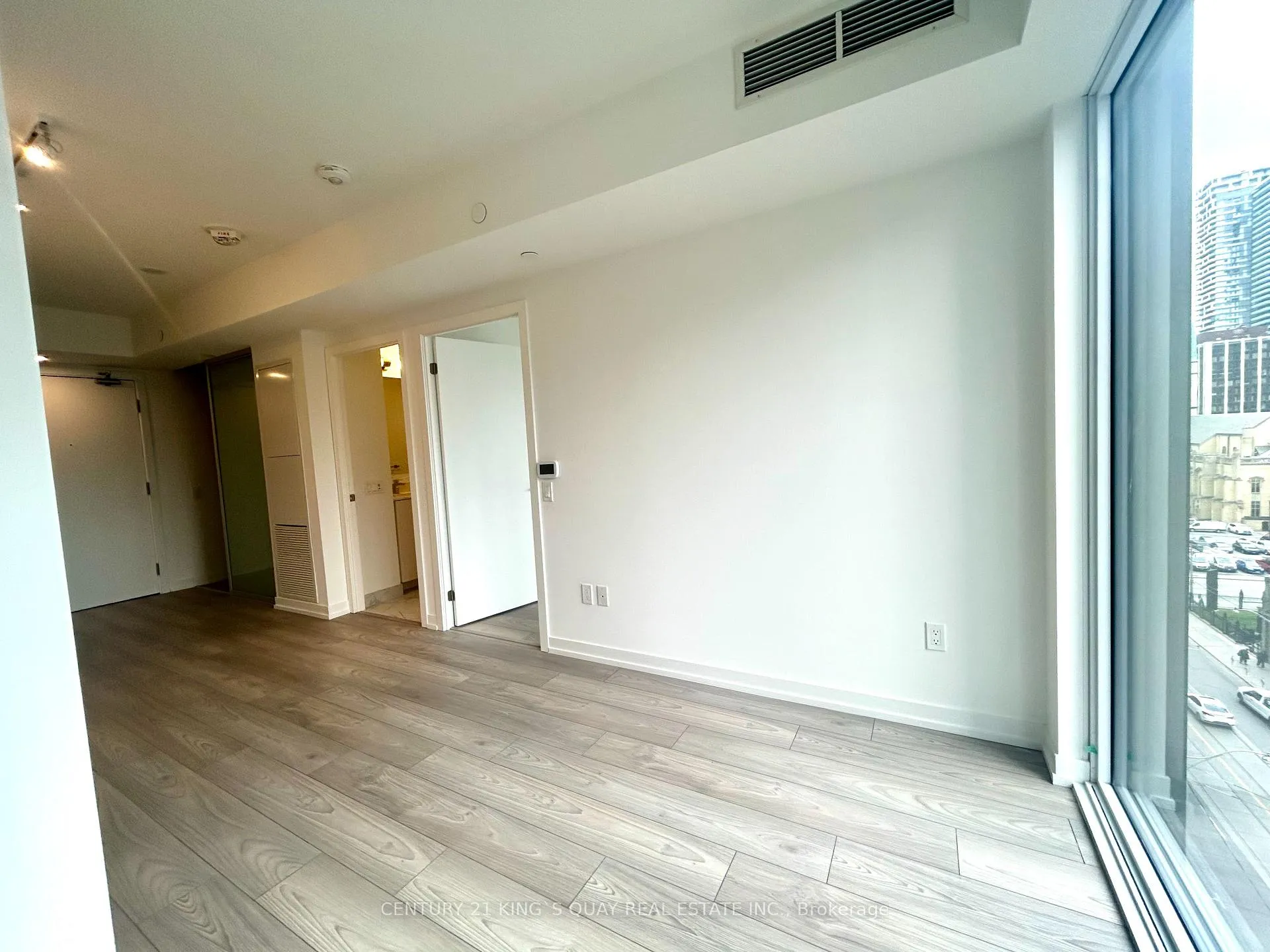 Photo 9 of Unit 808, 82 Dalhousie Street, Toronto, Church-Yonge Corridor — HOMEH