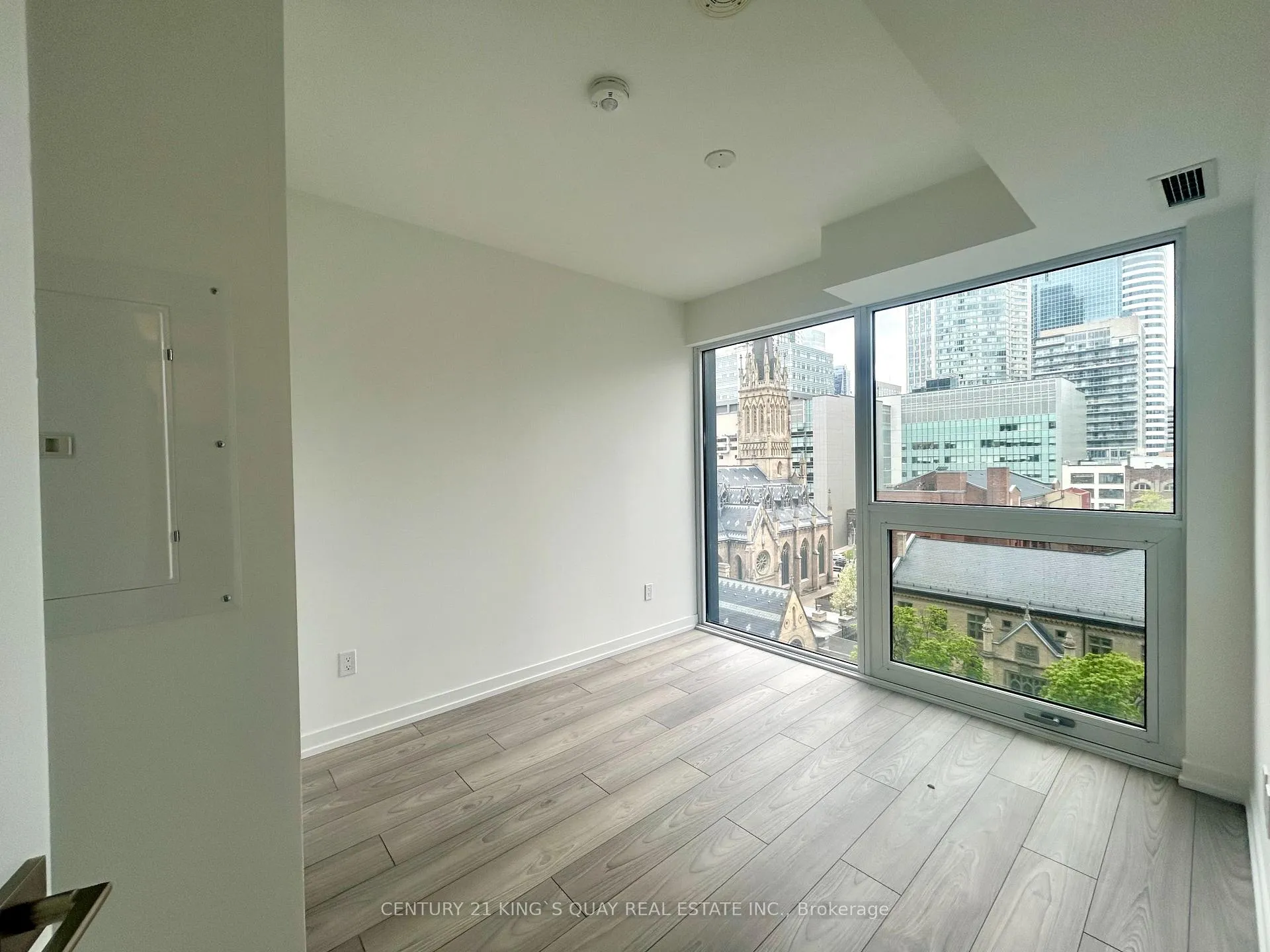 Photo 10 of Unit 808, 82 Dalhousie Street, Toronto, Church-Yonge Corridor — HOMEH