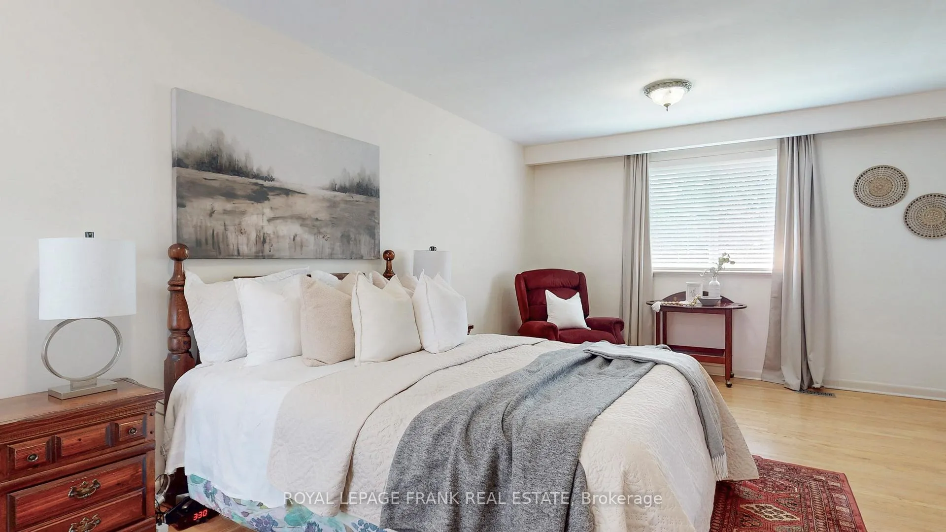 Photo 13 of 336 Viewmount Street, Oshawa, Donevan — HOMEH