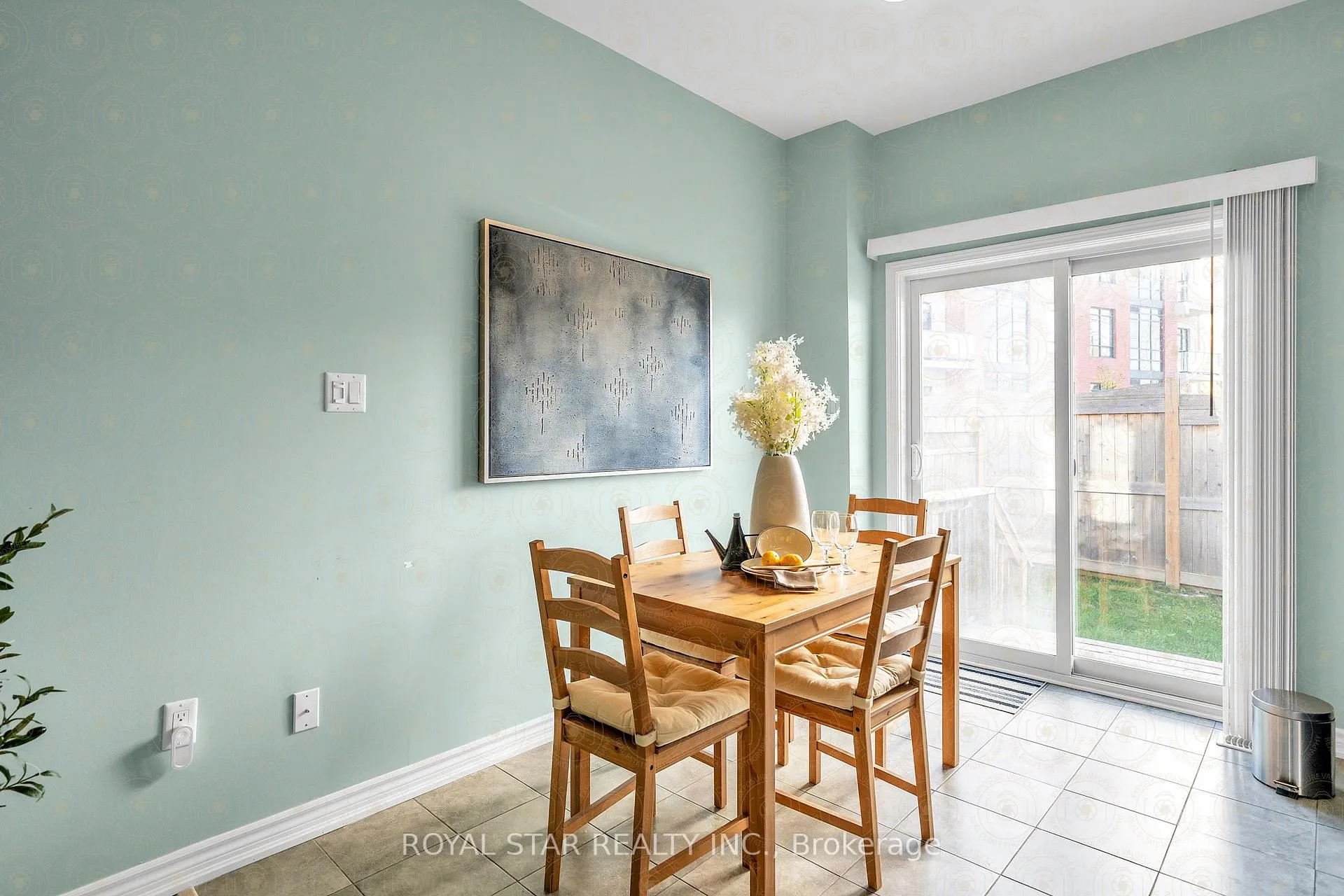 Photo 8 of 30 Prospect Way, Whitby, Pringle Creek — HOMEH