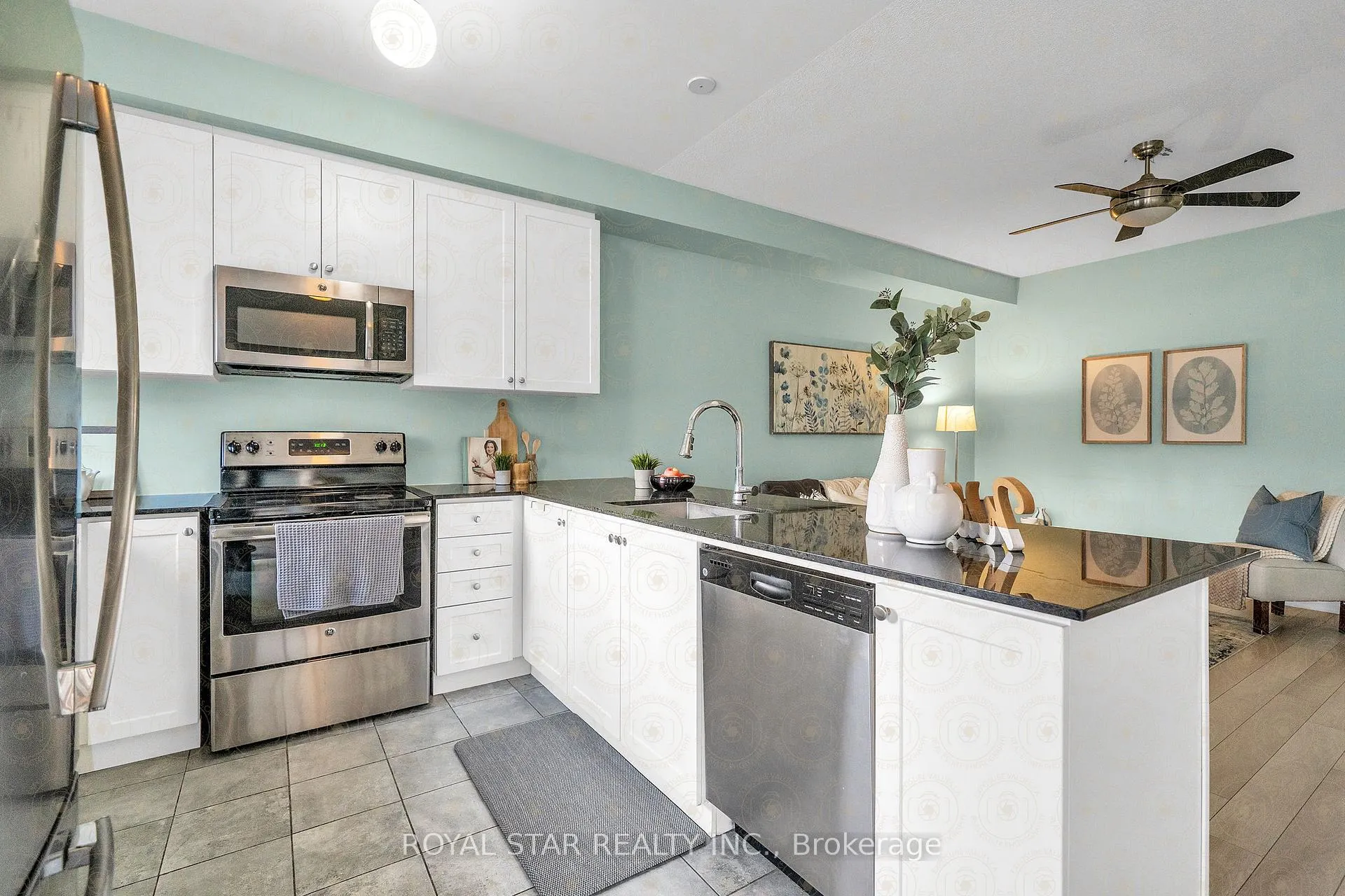 Photo 9 of 30 Prospect Way, Whitby, Pringle Creek — HOMEH