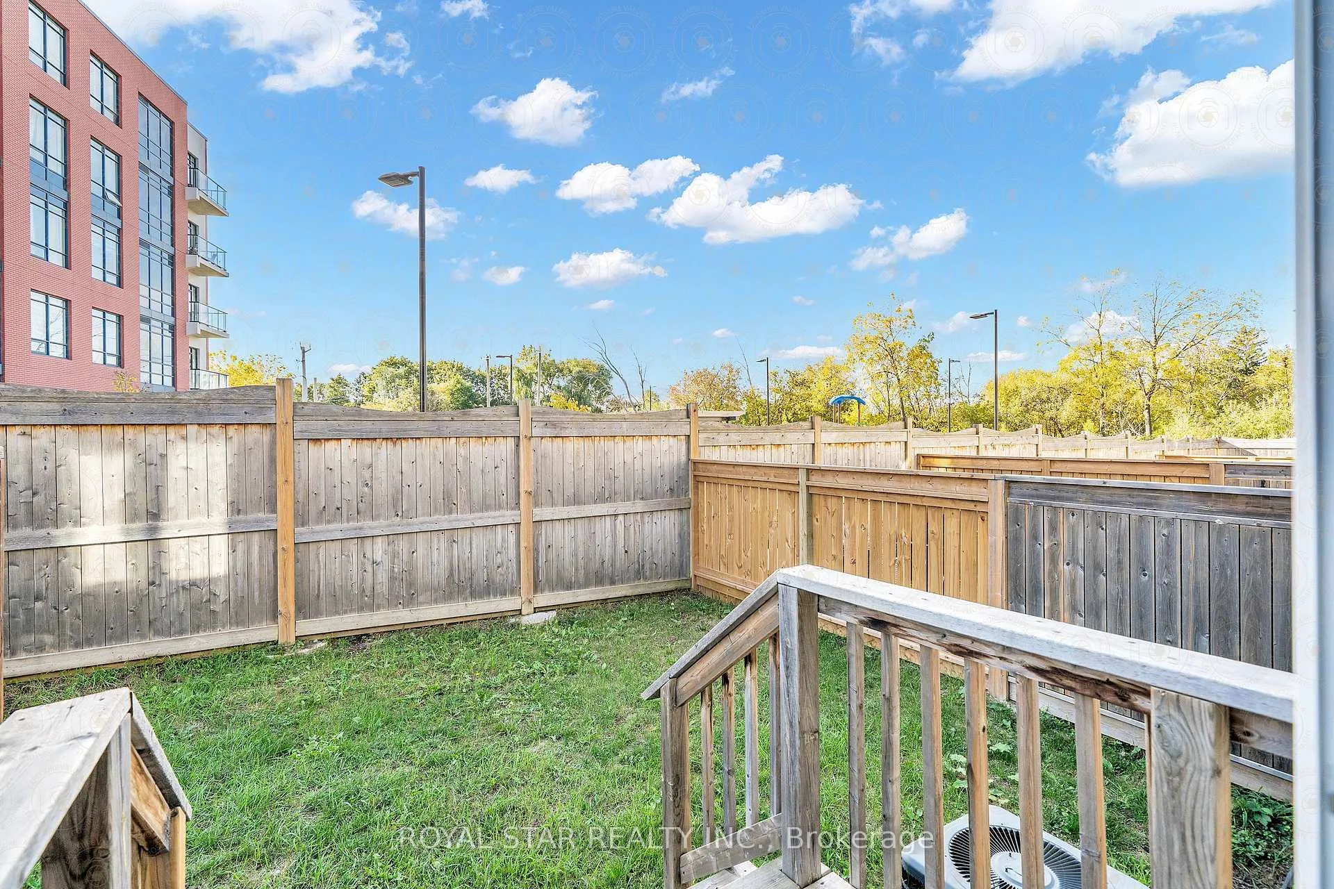 Photo 26 of 30 Prospect Way, Whitby, Pringle Creek — HOMEH