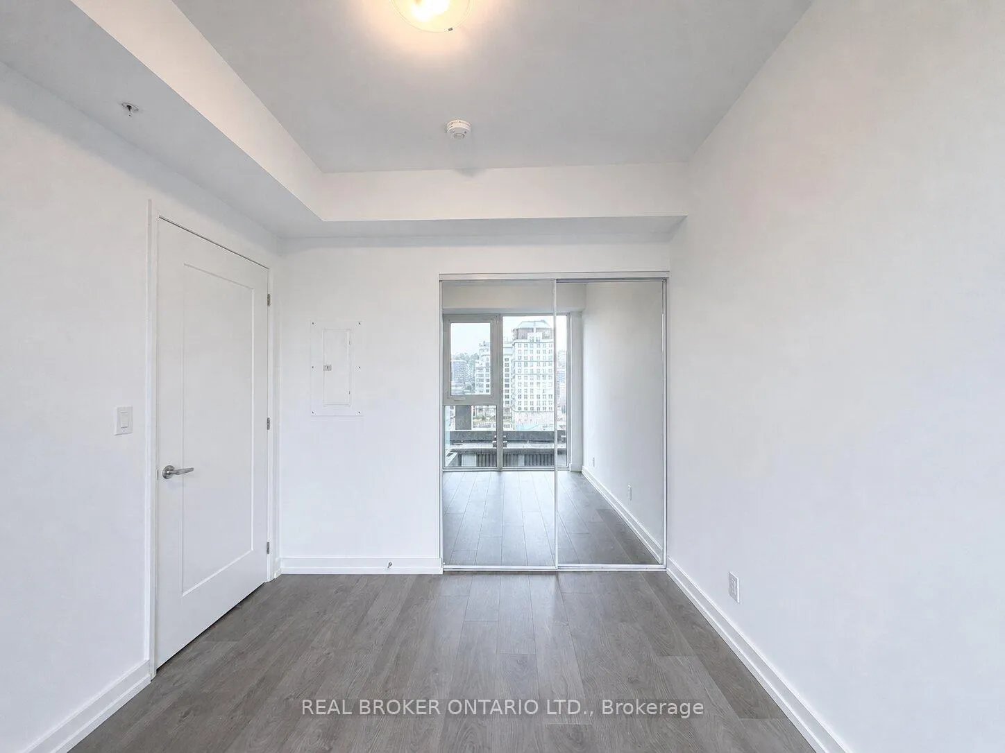 Photo 15 of Unit 824, 75 James Street S, Hamilton, Corktown — HOMEH