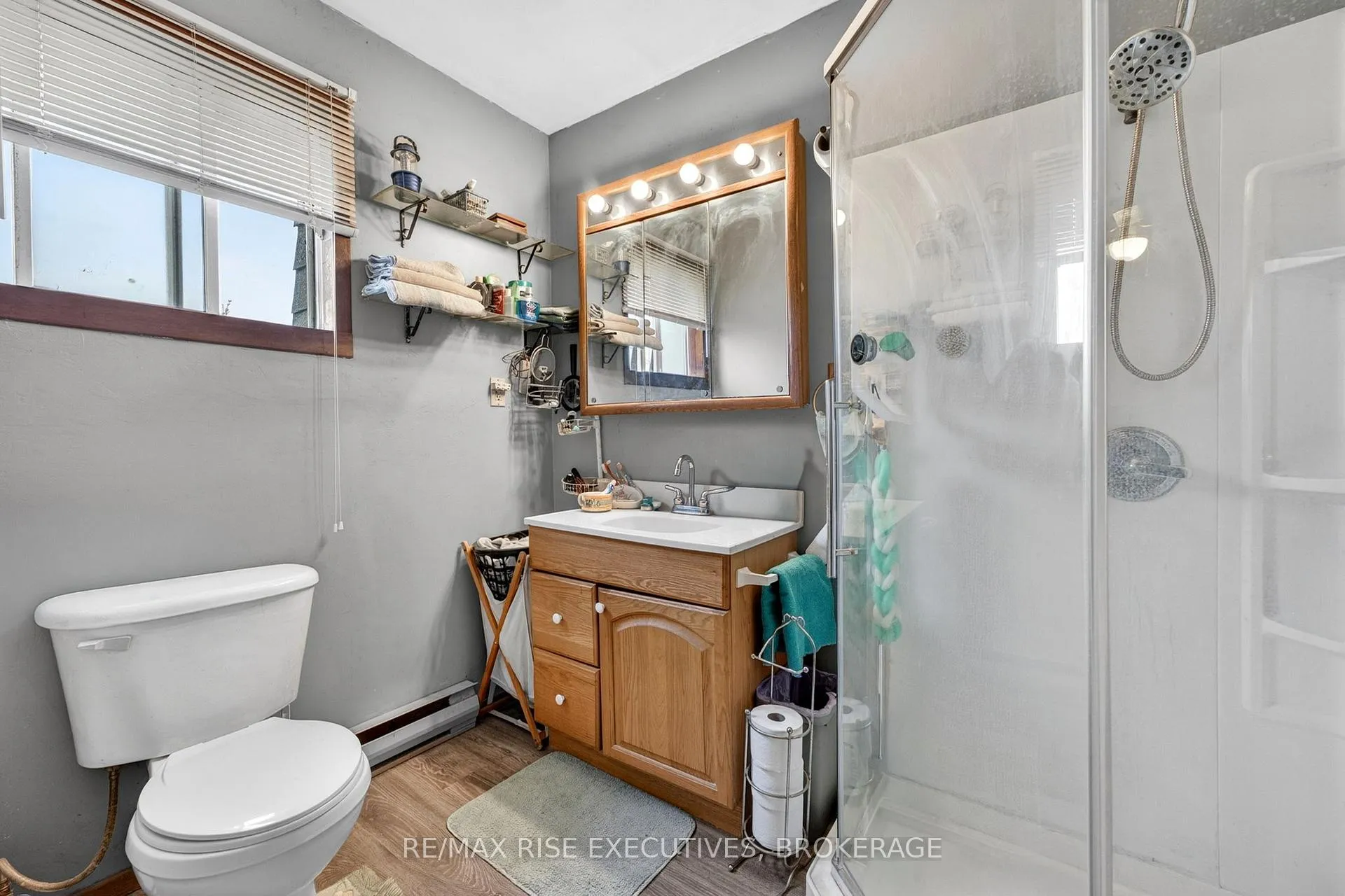 Photo 21 of 2260 Sydenham Road, Kingston, City North of 401 — HOMEH