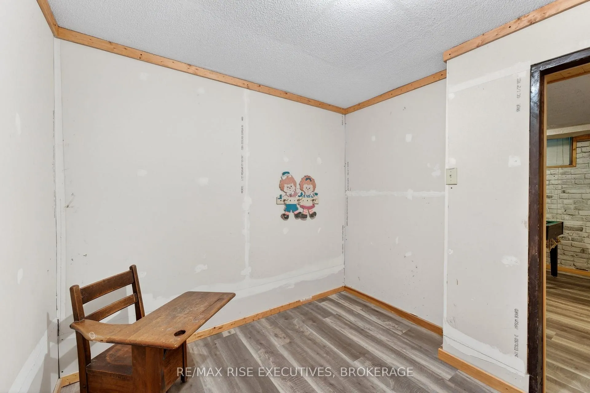 Photo 31 of 2260 Sydenham Road, Kingston, City North of 401 — HOMEH