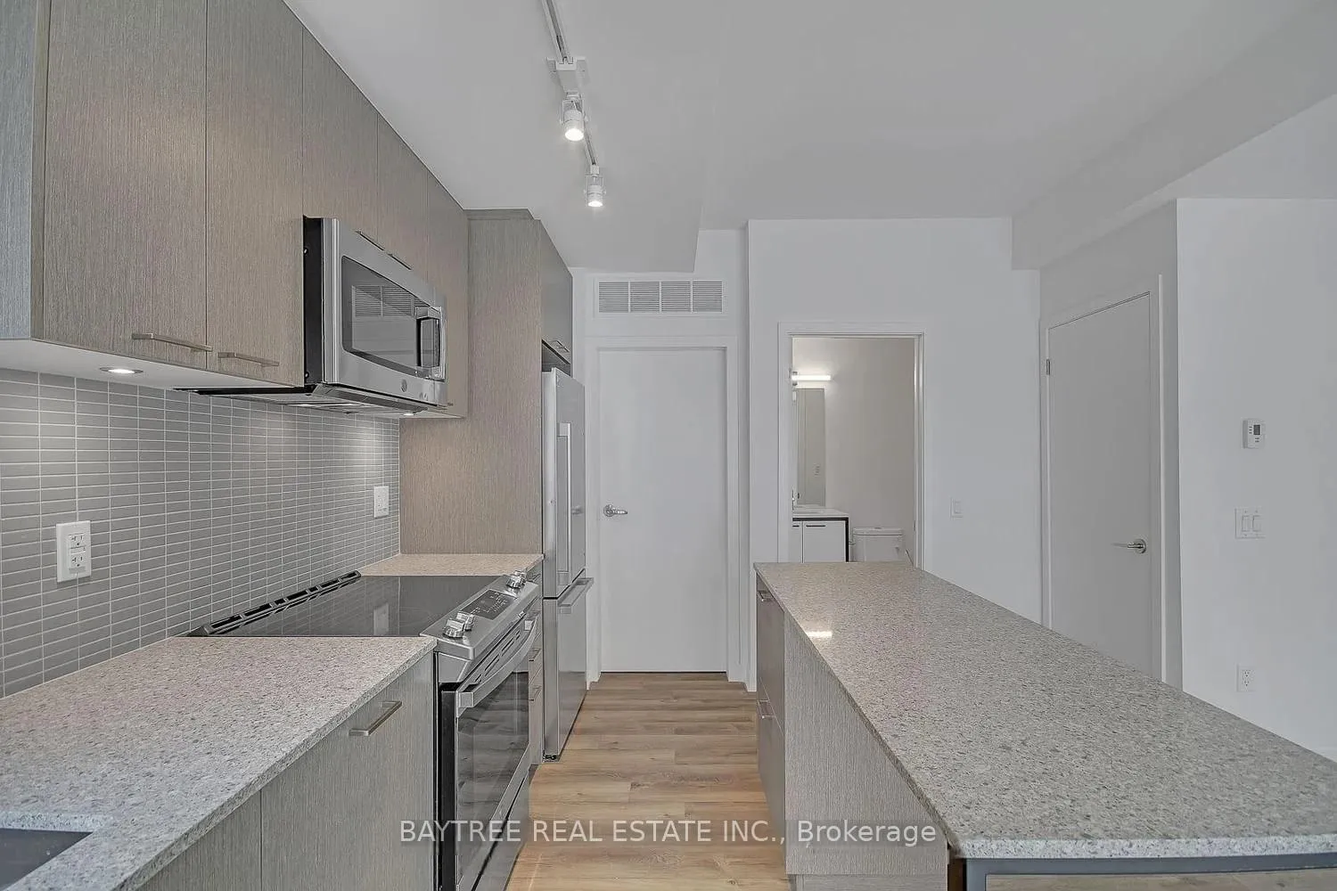 Photo 7 of Unit TH4, 30 Ed Clark Gardens, Toronto, Weston-Pellam Park — HOMEH