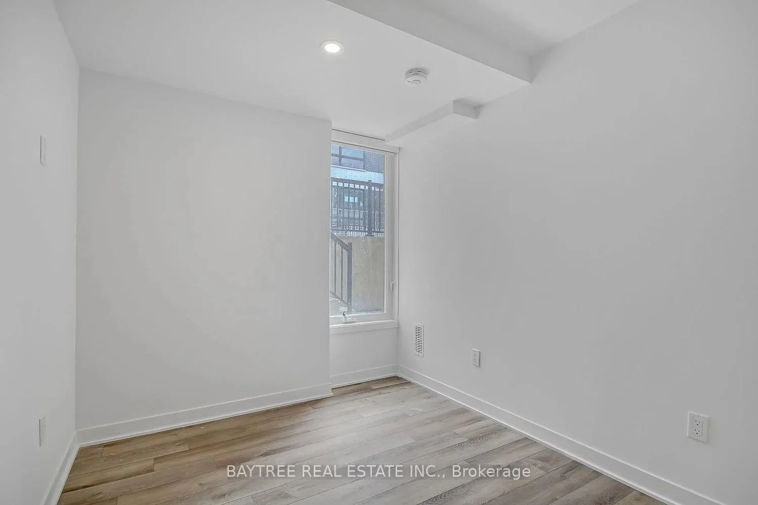 Photo 13 of Unit TH4, 30 Ed Clark Gardens, Toronto, Weston-Pellam Park — HOMEH