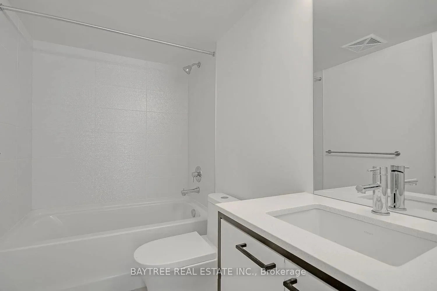Photo 19 of Unit TH4, 30 Ed Clark Gardens, Toronto, Weston-Pellam Park — HOMEH