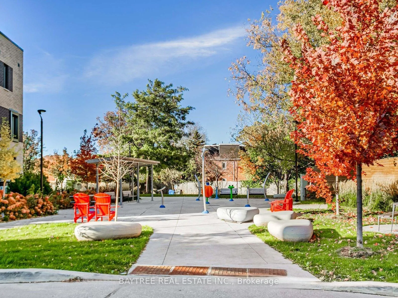Photo 30 of Unit TH4, 30 Ed Clark Gardens, Toronto, Weston-Pellam Park — HOMEH