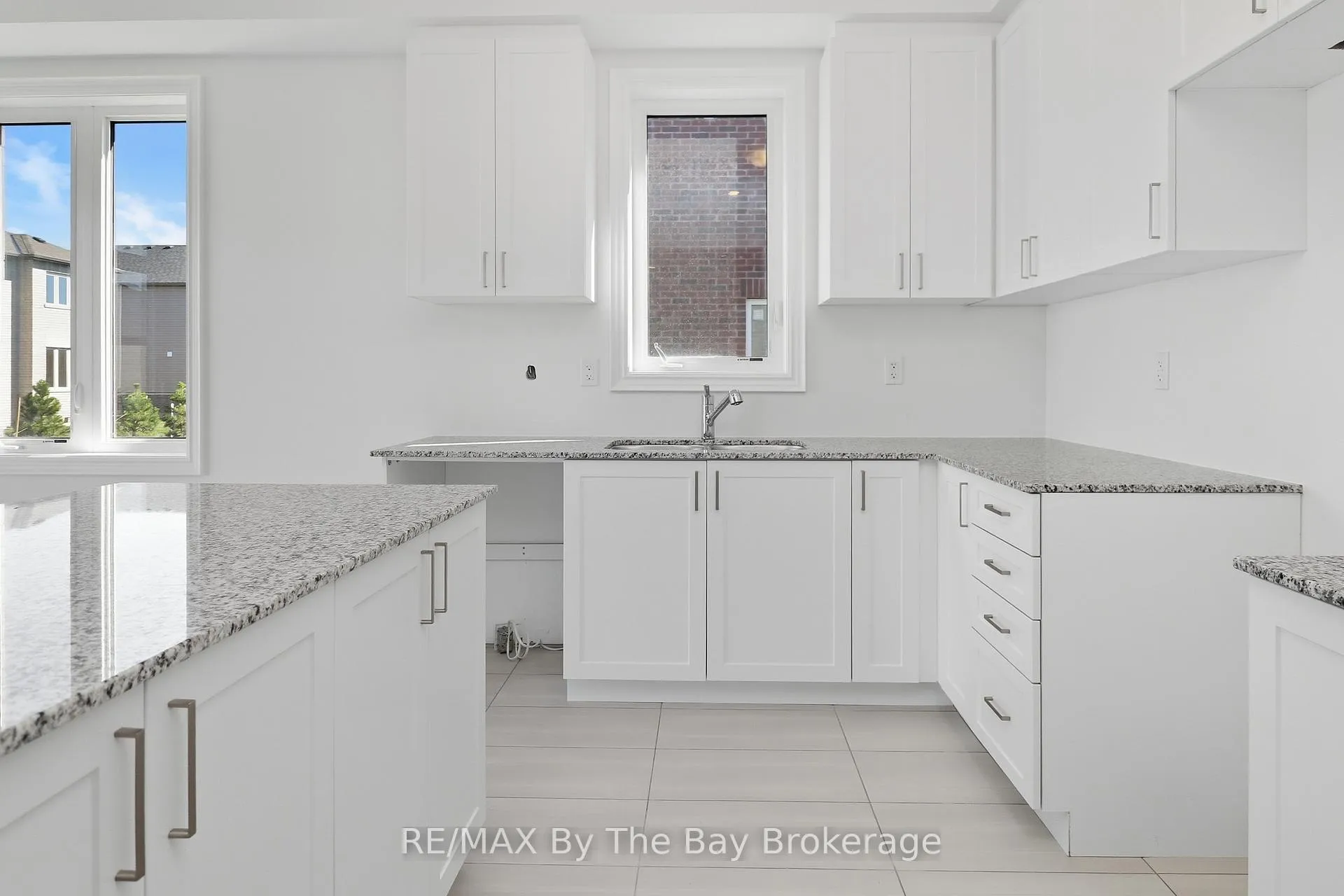 Photo 20 of 59 Amber Drive, Wasaga Beach — HOMEH