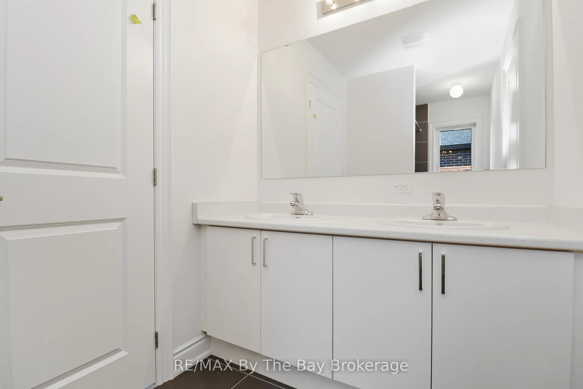 Photo 34 of 59 Amber Drive, Wasaga Beach — HOMEH