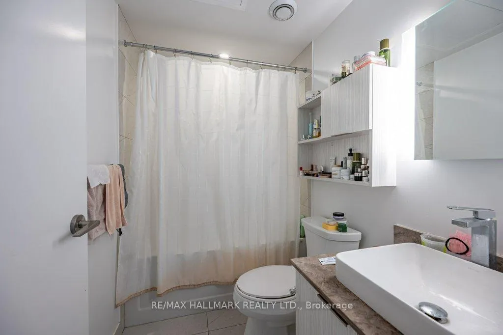 Photo 16 of Unit 3202, 501 Yonge Street, Toronto, Church-Yonge Corridor — HOMEH