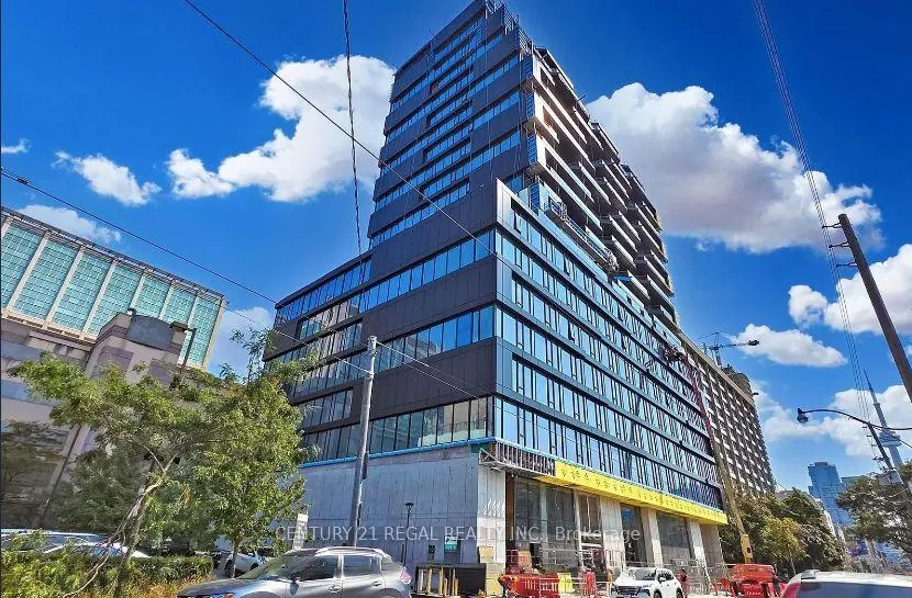 Front of Unit 1412, 195 McCaul Street