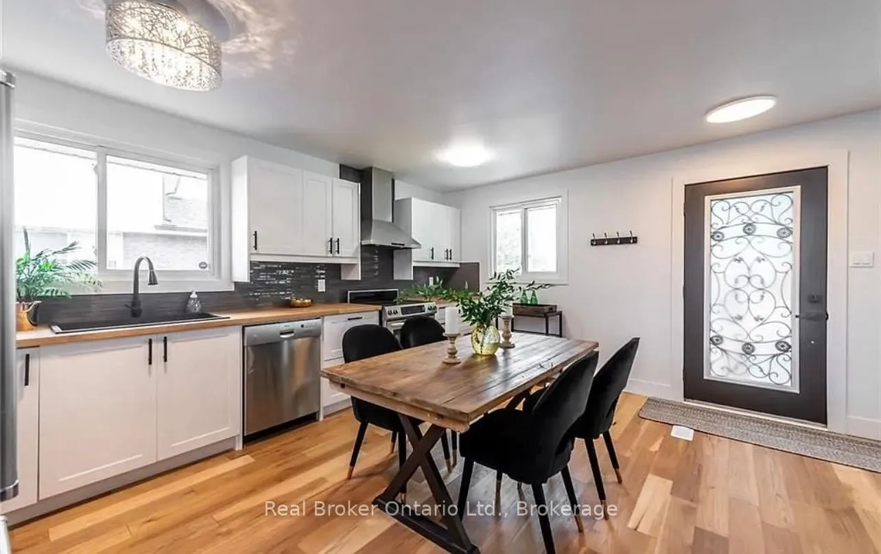 Photo 6 of 10 Sandlyn Court, Hamilton, Kentley — HOMEH