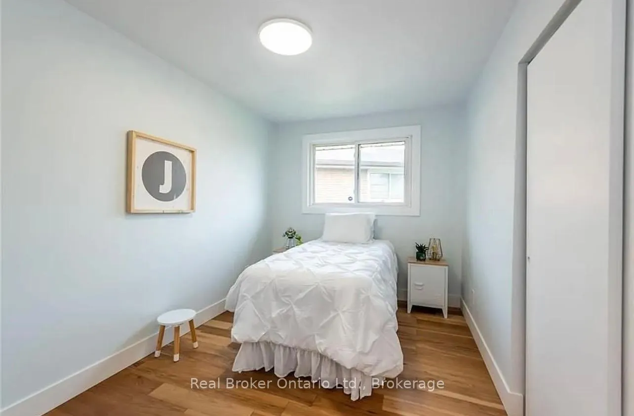Photo 12 of 10 Sandlyn Court, Hamilton, Kentley — HOMEH