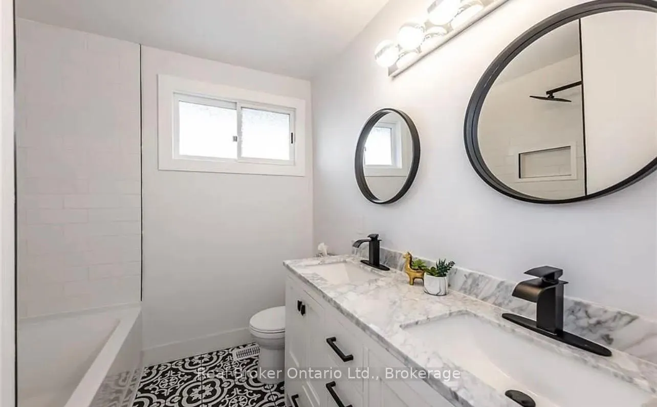 Photo 18 of 10 Sandlyn Court, Hamilton, Kentley — HOMEH