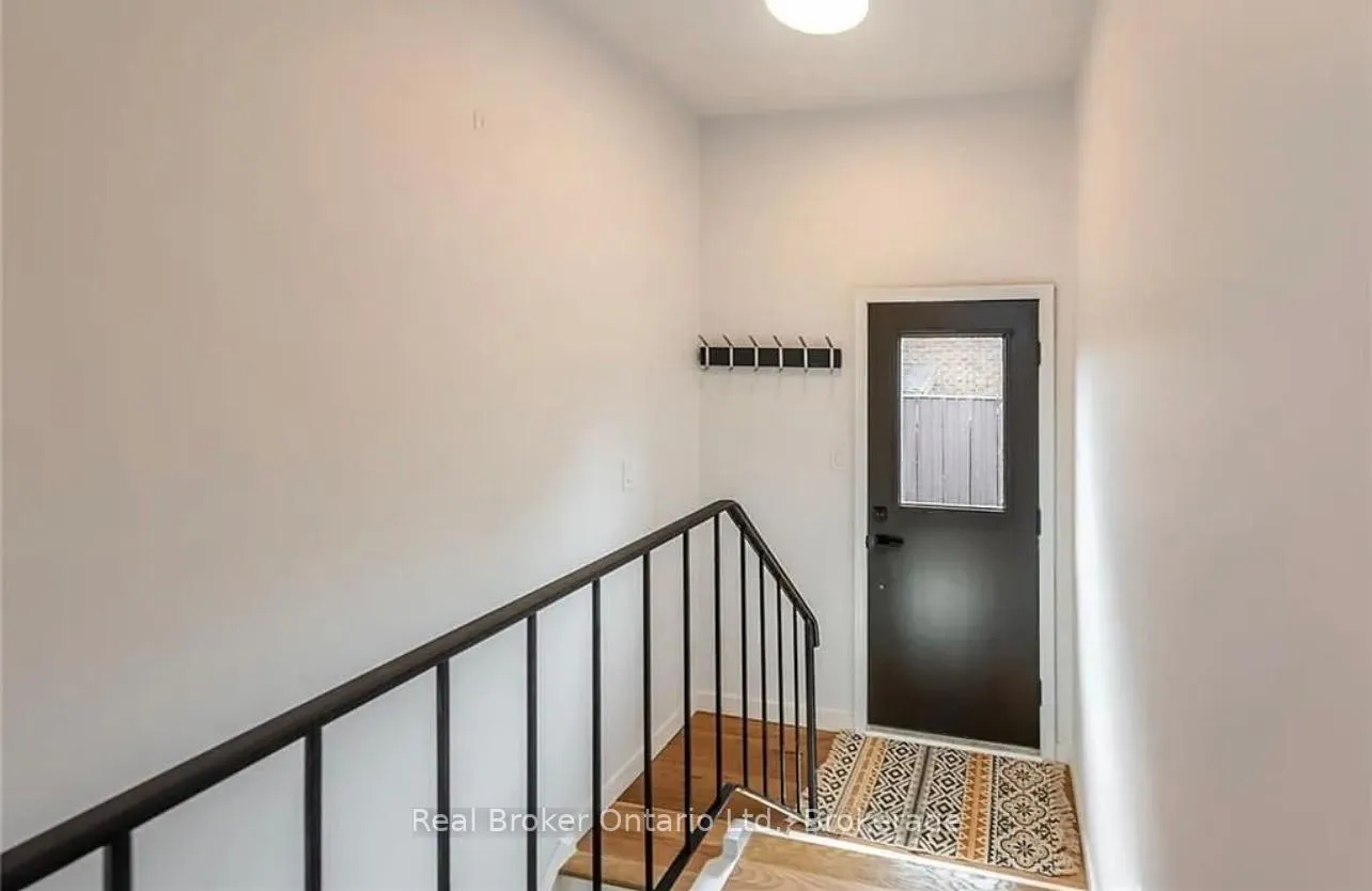 Photo 20 of 10 Sandlyn Court, Hamilton, Kentley — HOMEH