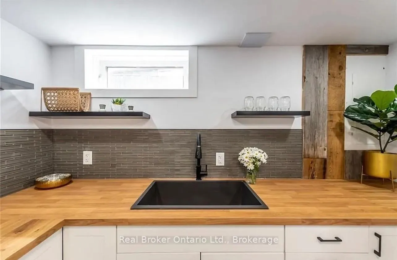 Photo 24 of 10 Sandlyn Court, Hamilton, Kentley — HOMEH