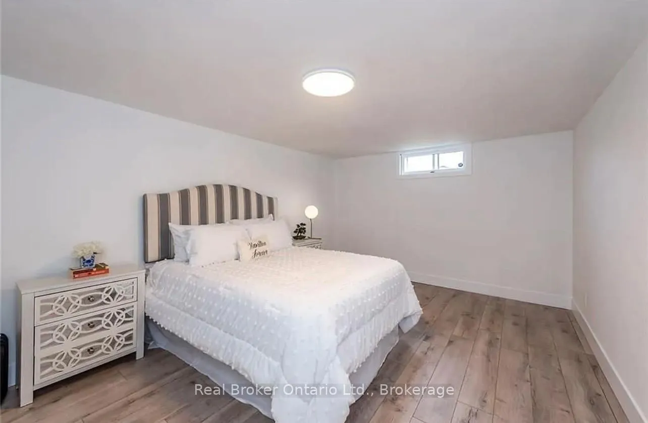 Photo 29 of 10 Sandlyn Court, Hamilton, Kentley — HOMEH