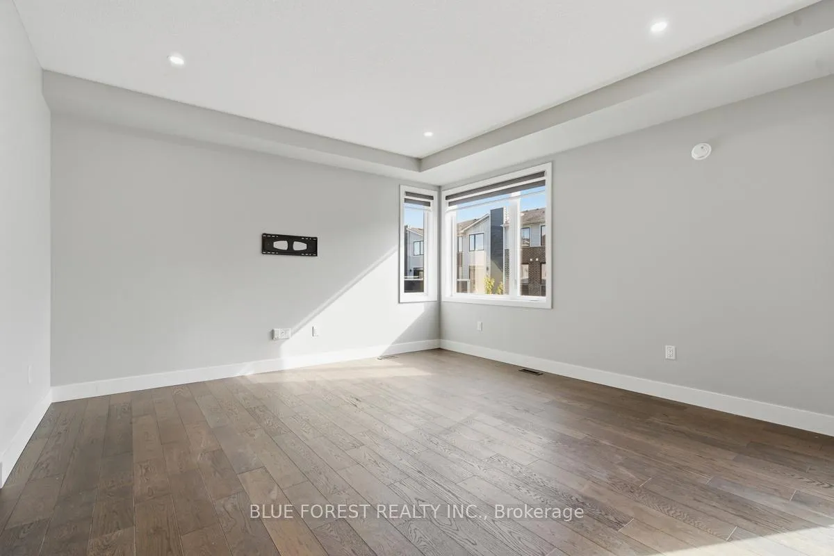 Photo 16 of Unit 21, 177 Edgevalley Road, London, East D — HOMEH