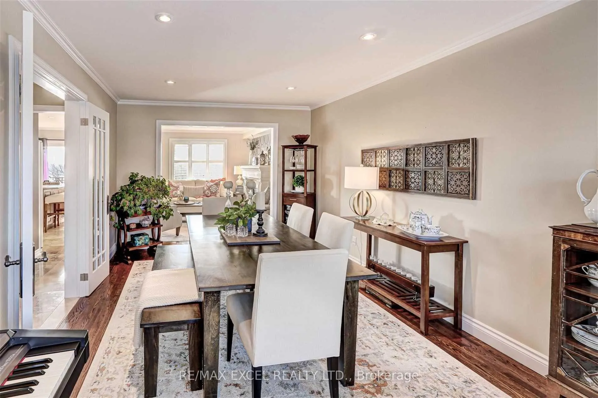 Photo 7 of Unit Upper, 59 Pentland Crescent, Vaughan, Maple — HOMEH
