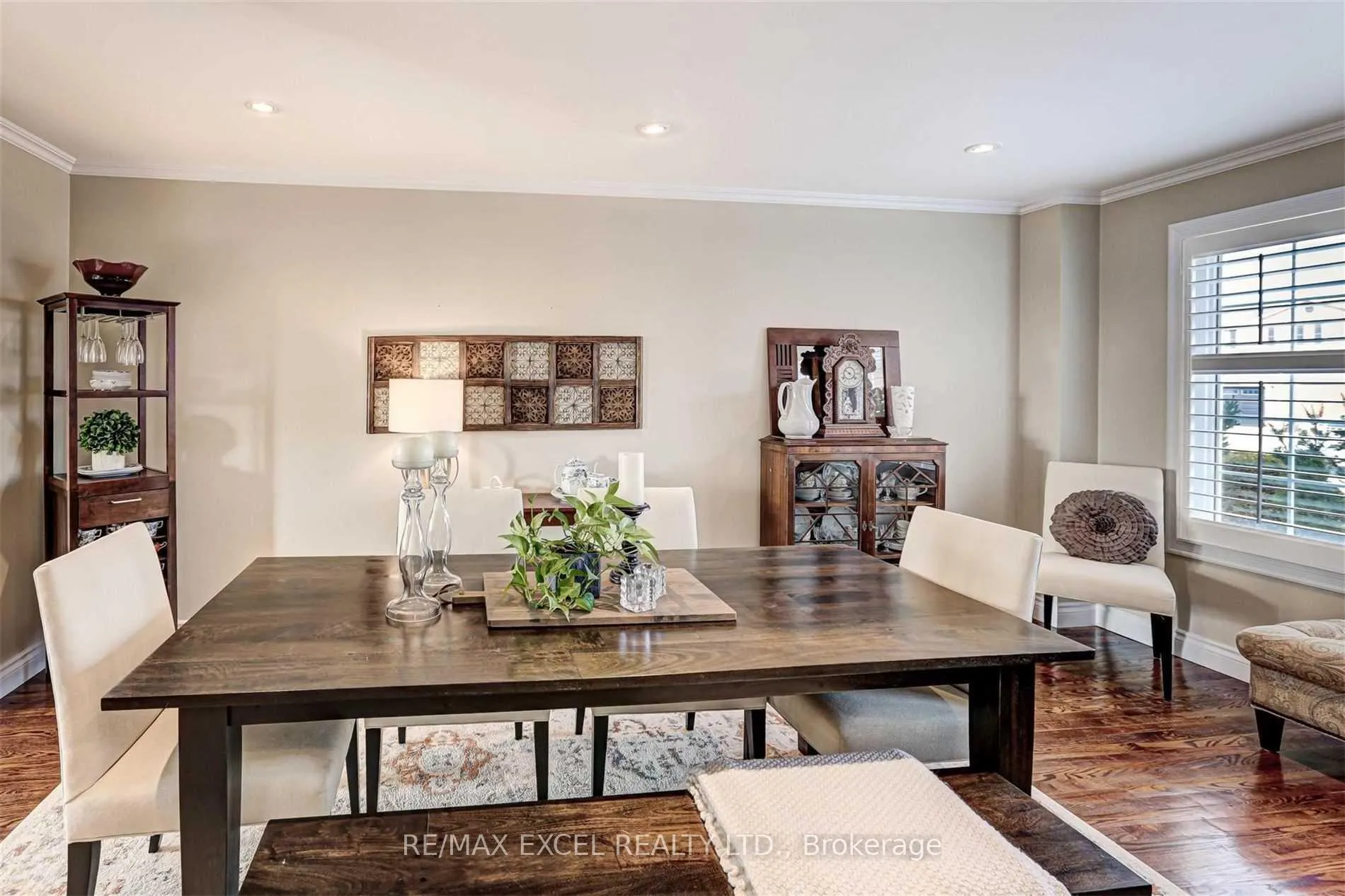 Photo 9 of Unit Upper, 59 Pentland Crescent, Vaughan, Maple — HOMEH