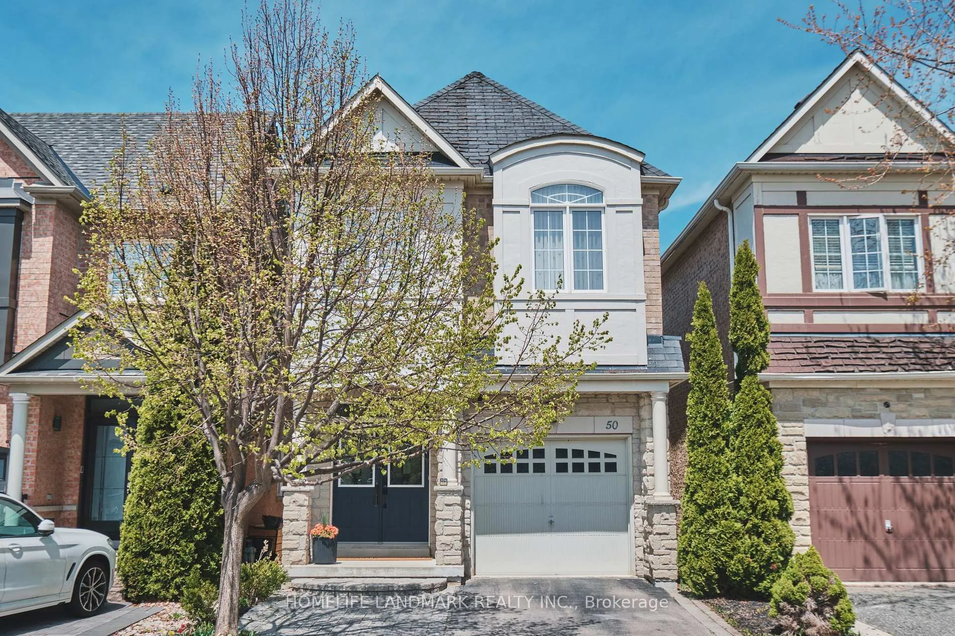 Photo 1 of 50 Carrier Crescent, Vaughan, Patterson — HOMEH